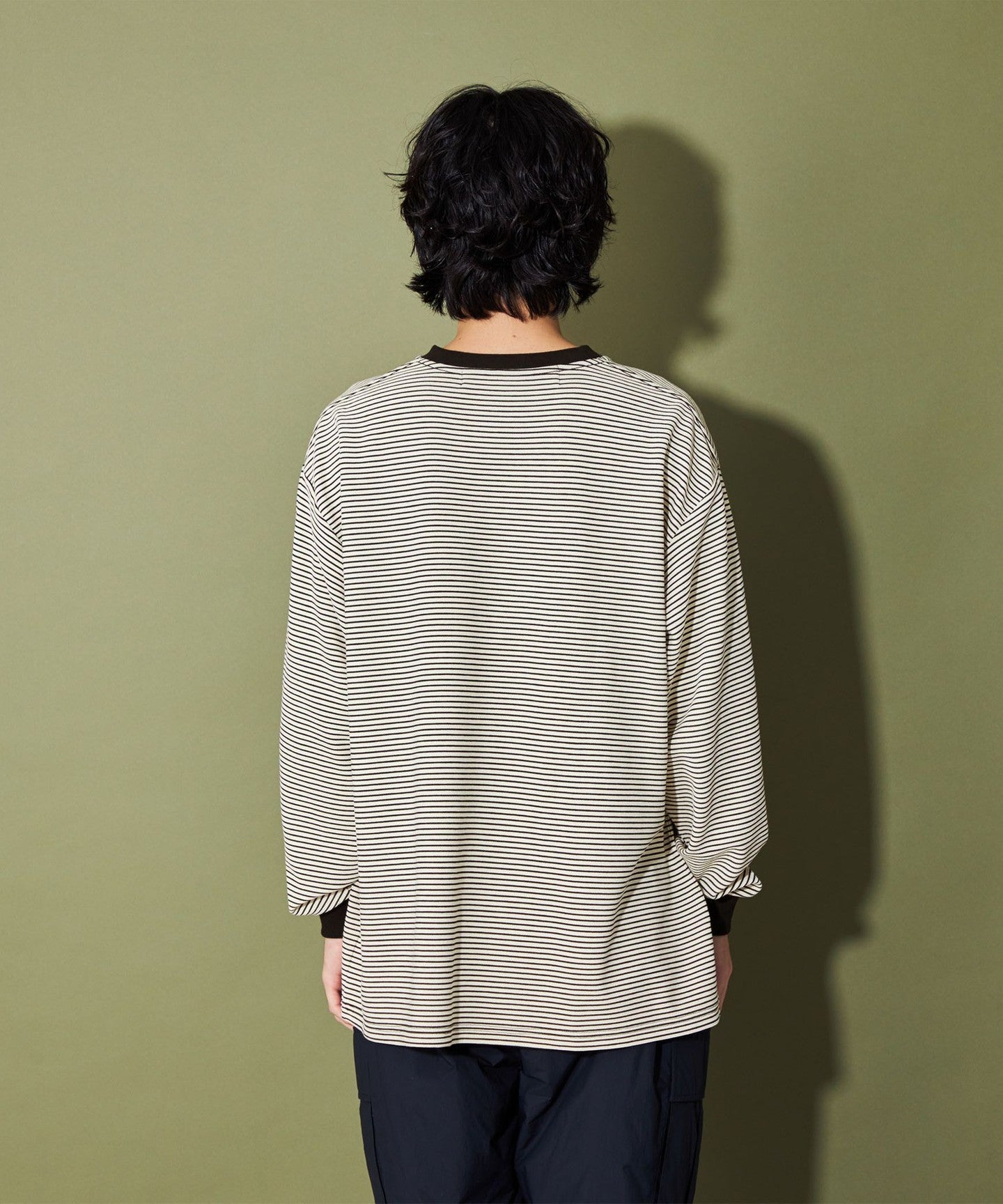 42526990074-d14.jpg