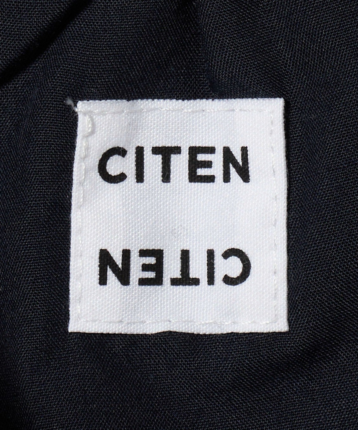 42546990118-d22.jpg