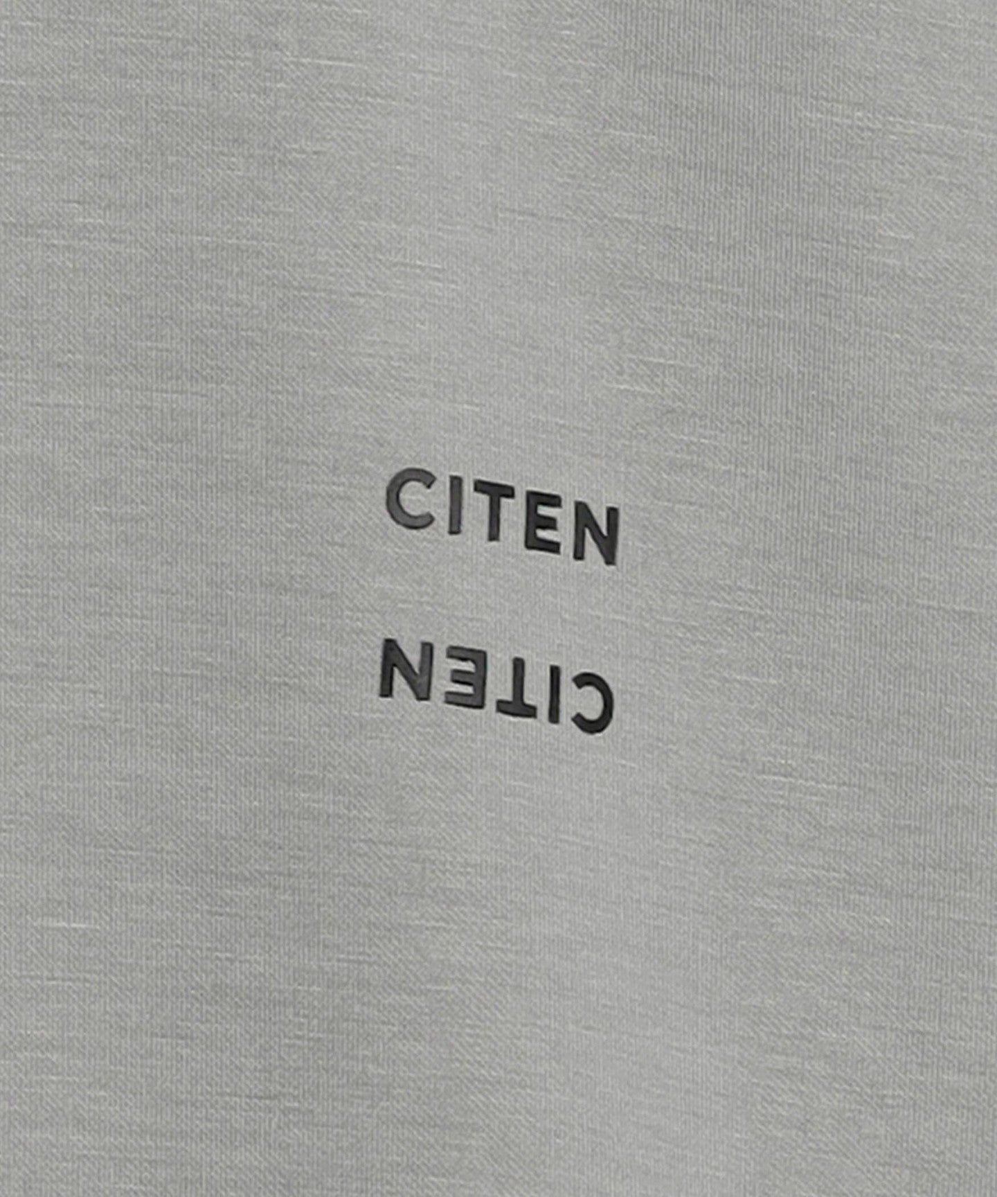 42571400043-d19.jpg