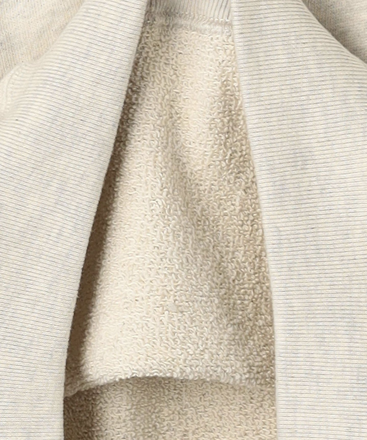 42574990042-d22.jpg