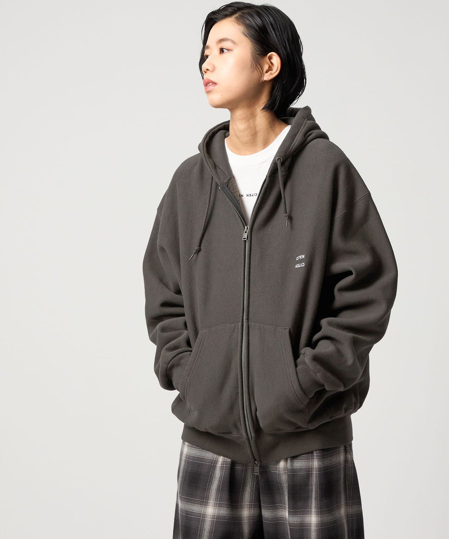 42671000000-d03.jpg