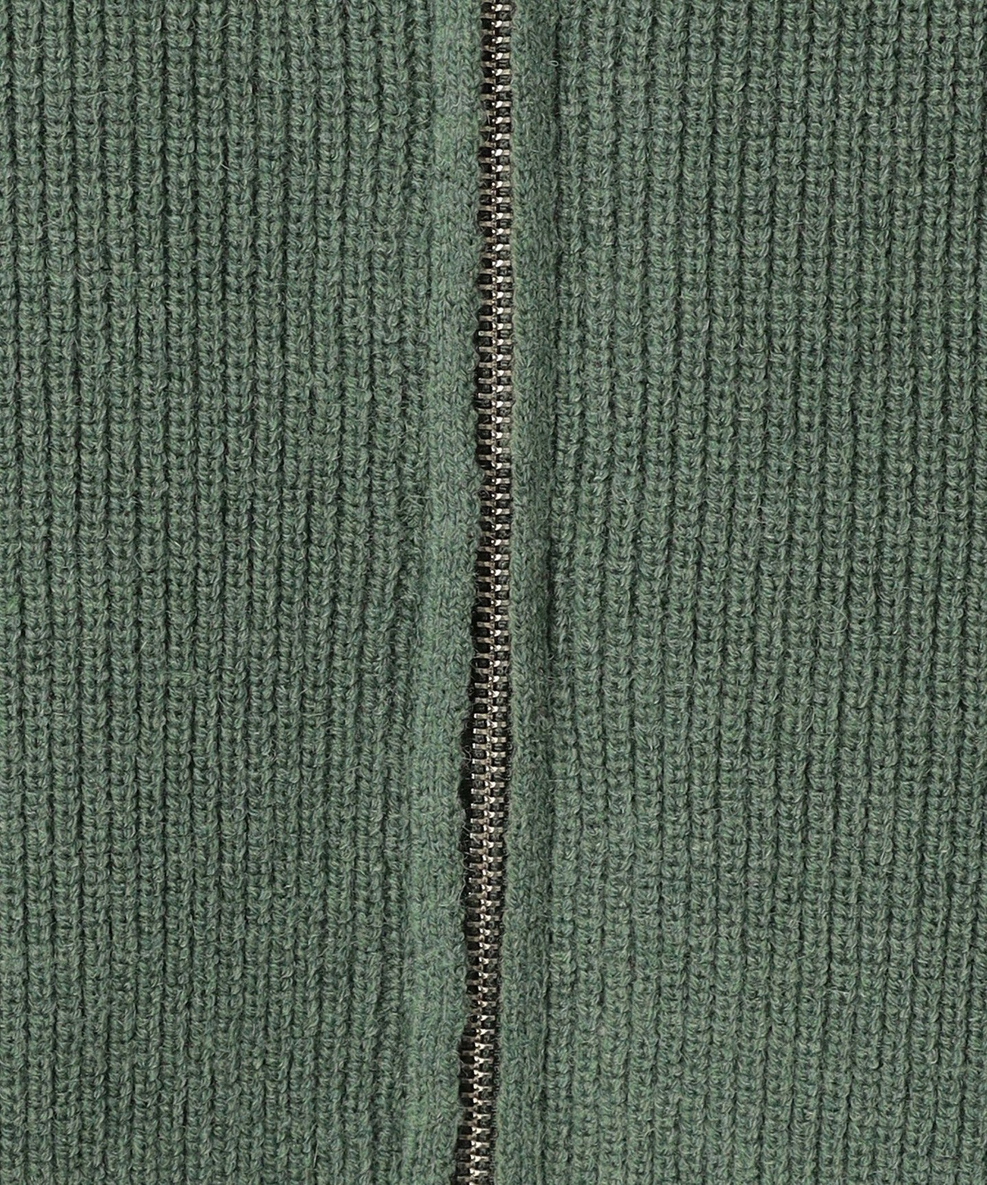 42686990008-d14.jpg