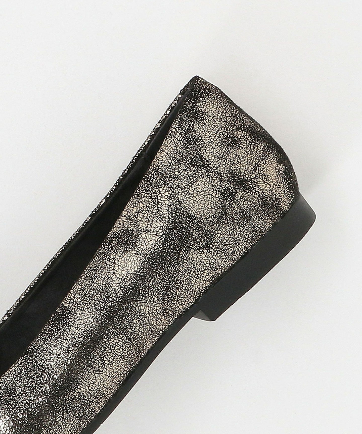 46161000005-d09.jpg