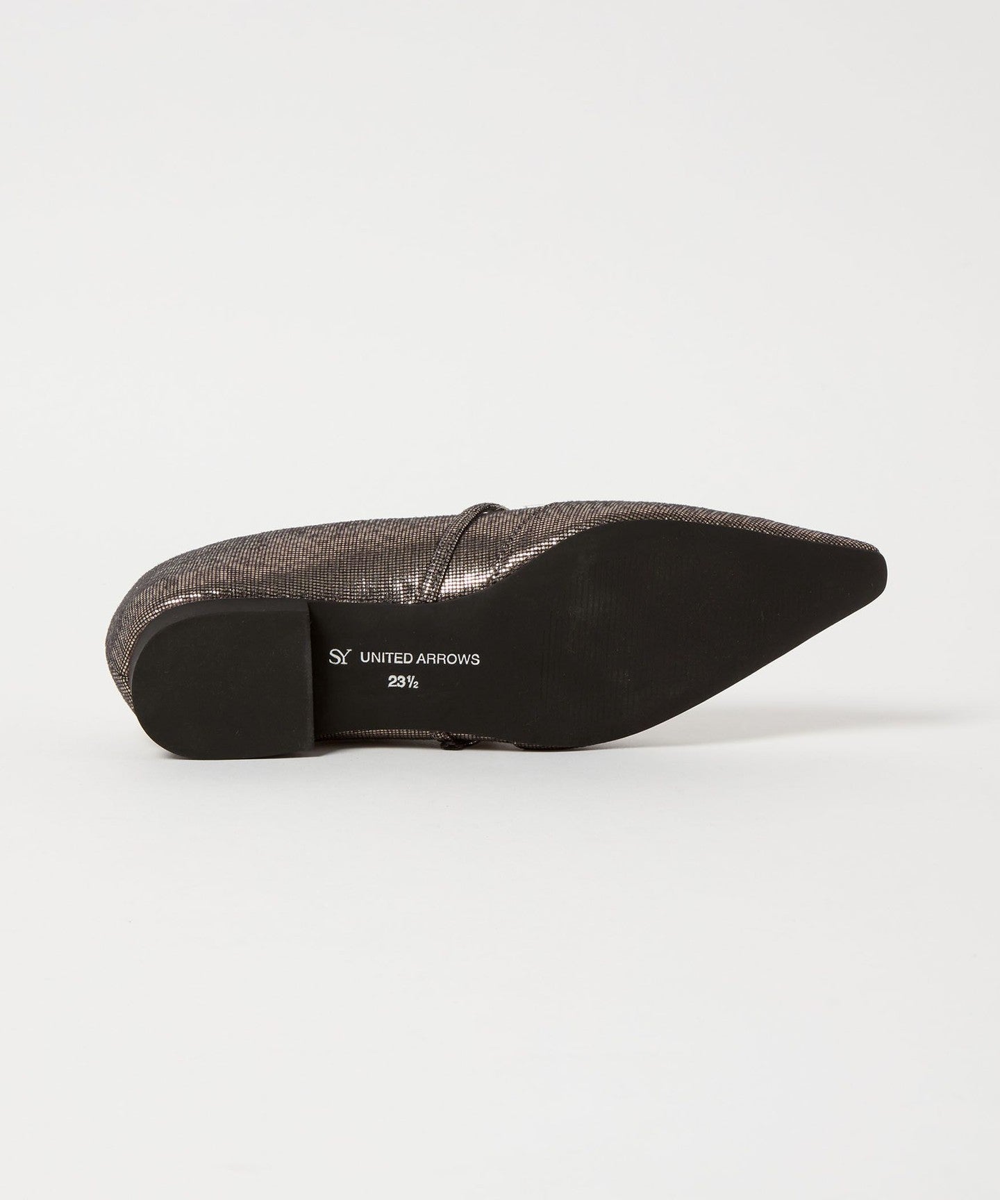 46161000007-d05.jpg