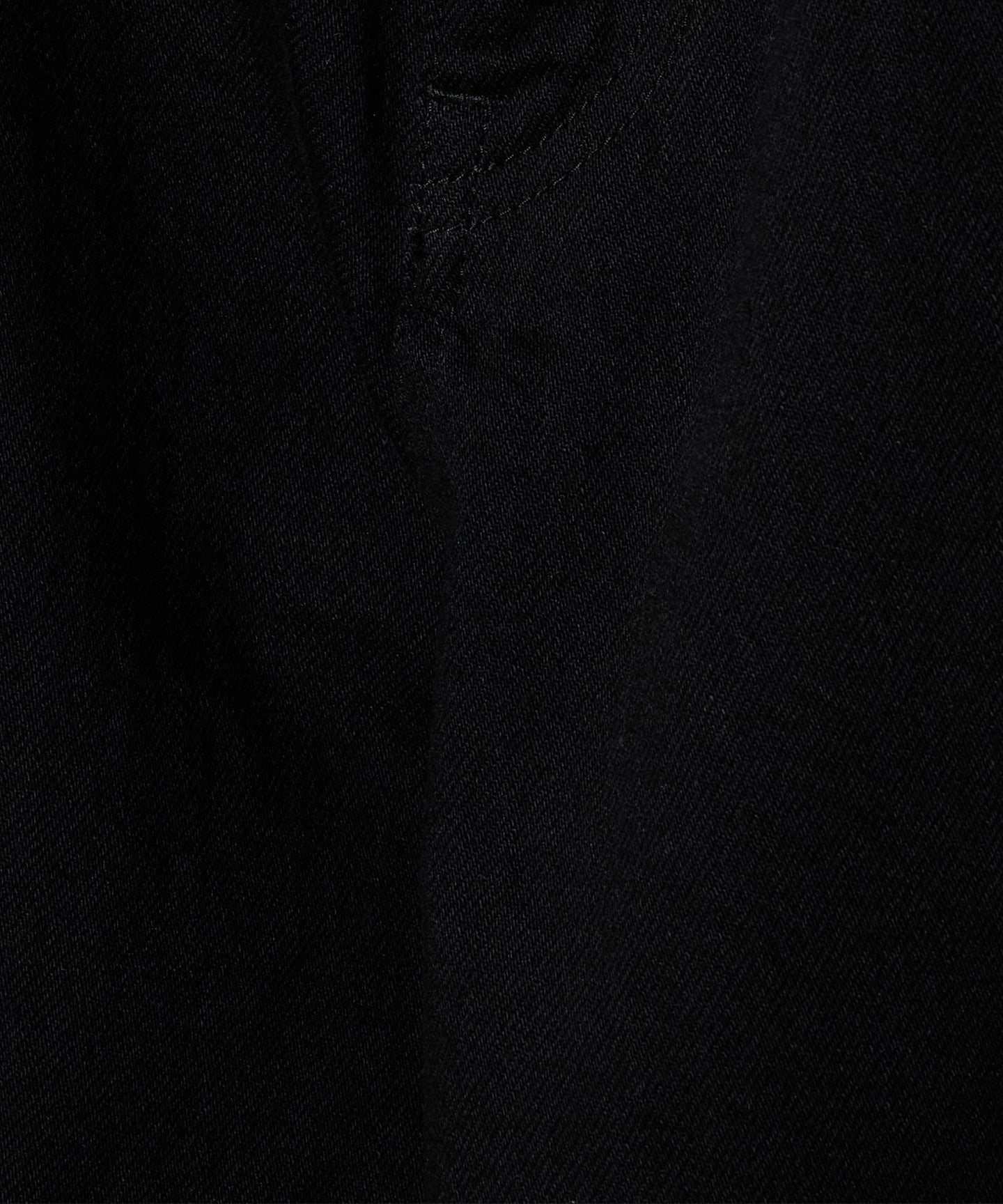 54142990009-d27.jpg