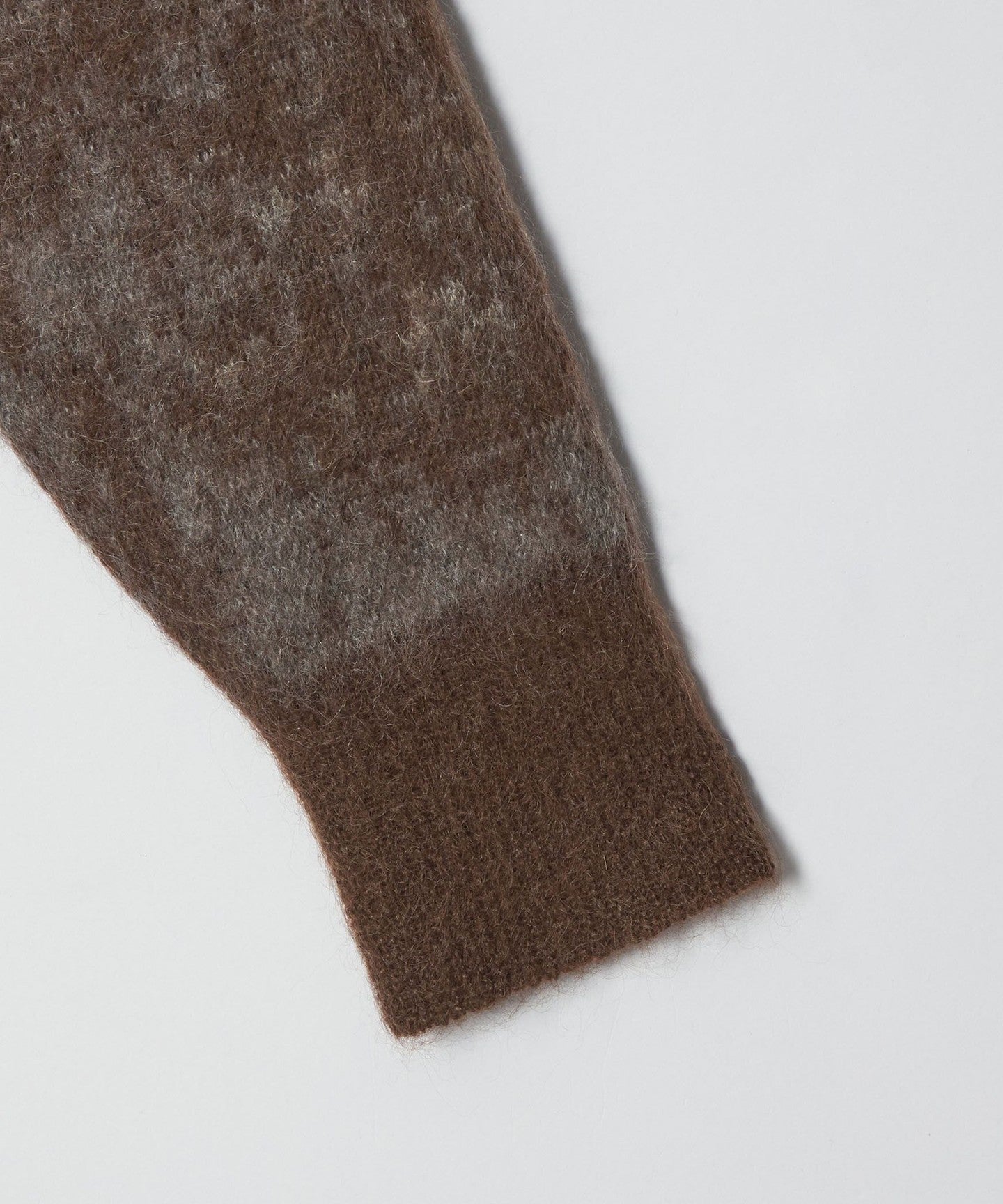 54152755100-d03.jpg