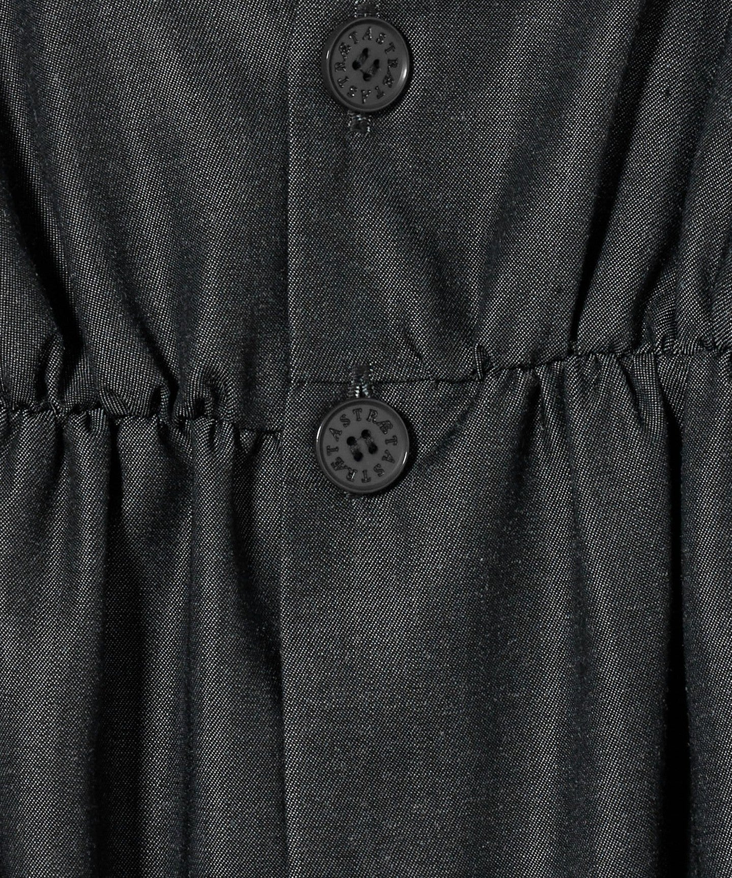 54212700283-d19.jpg