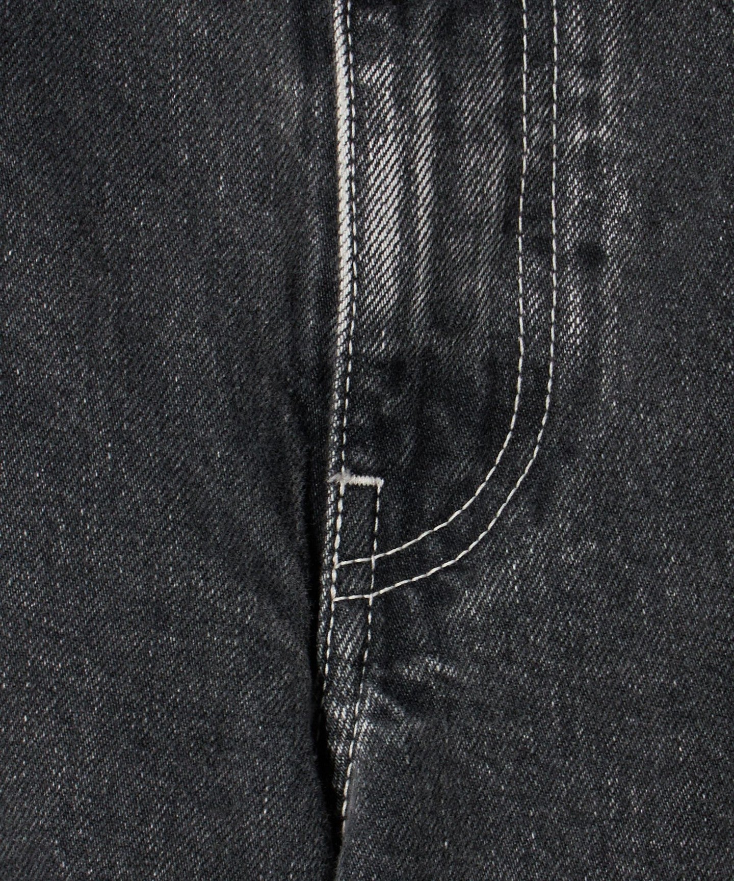 55142520001-d23.jpg