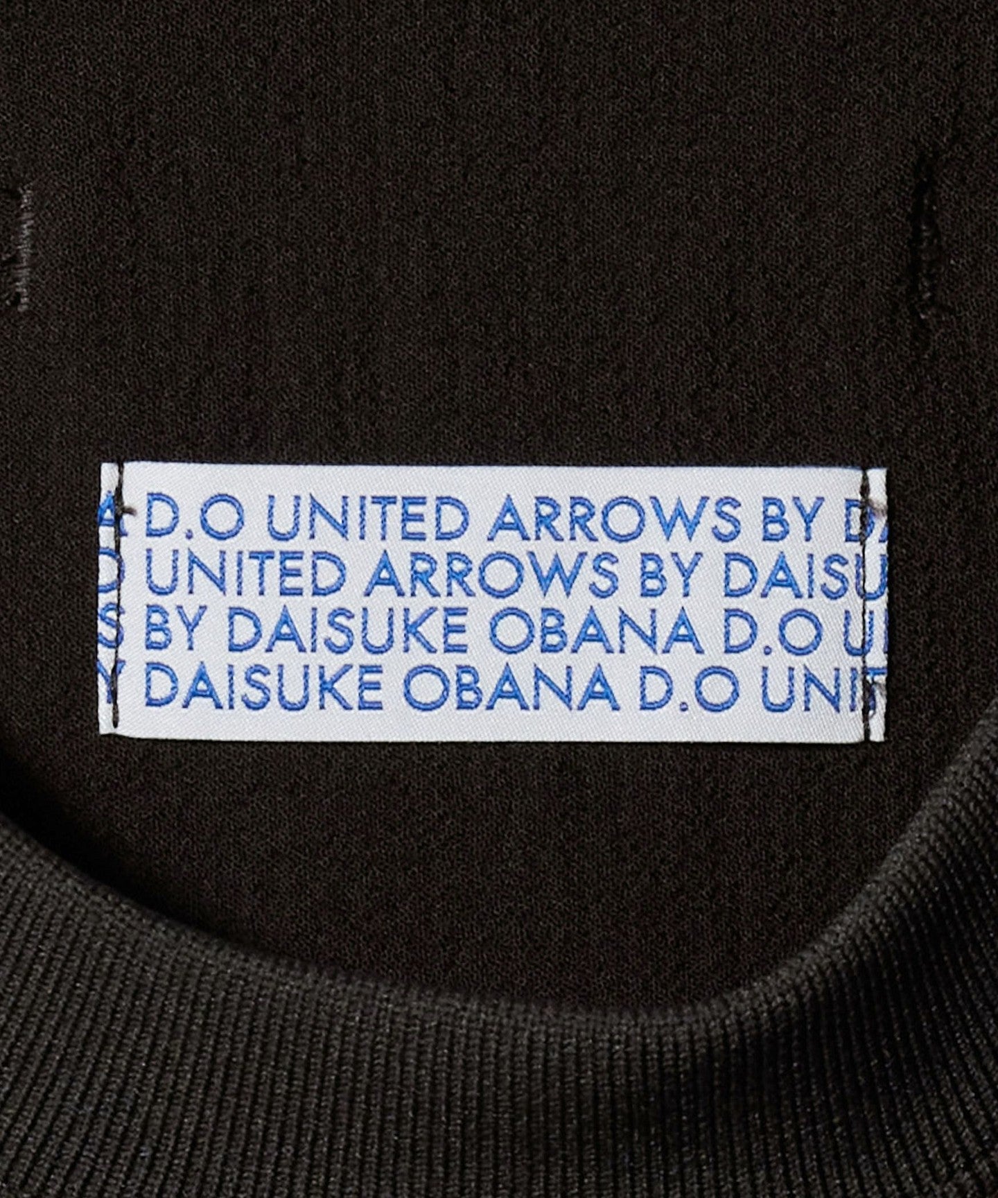55172800001-d12.jpg