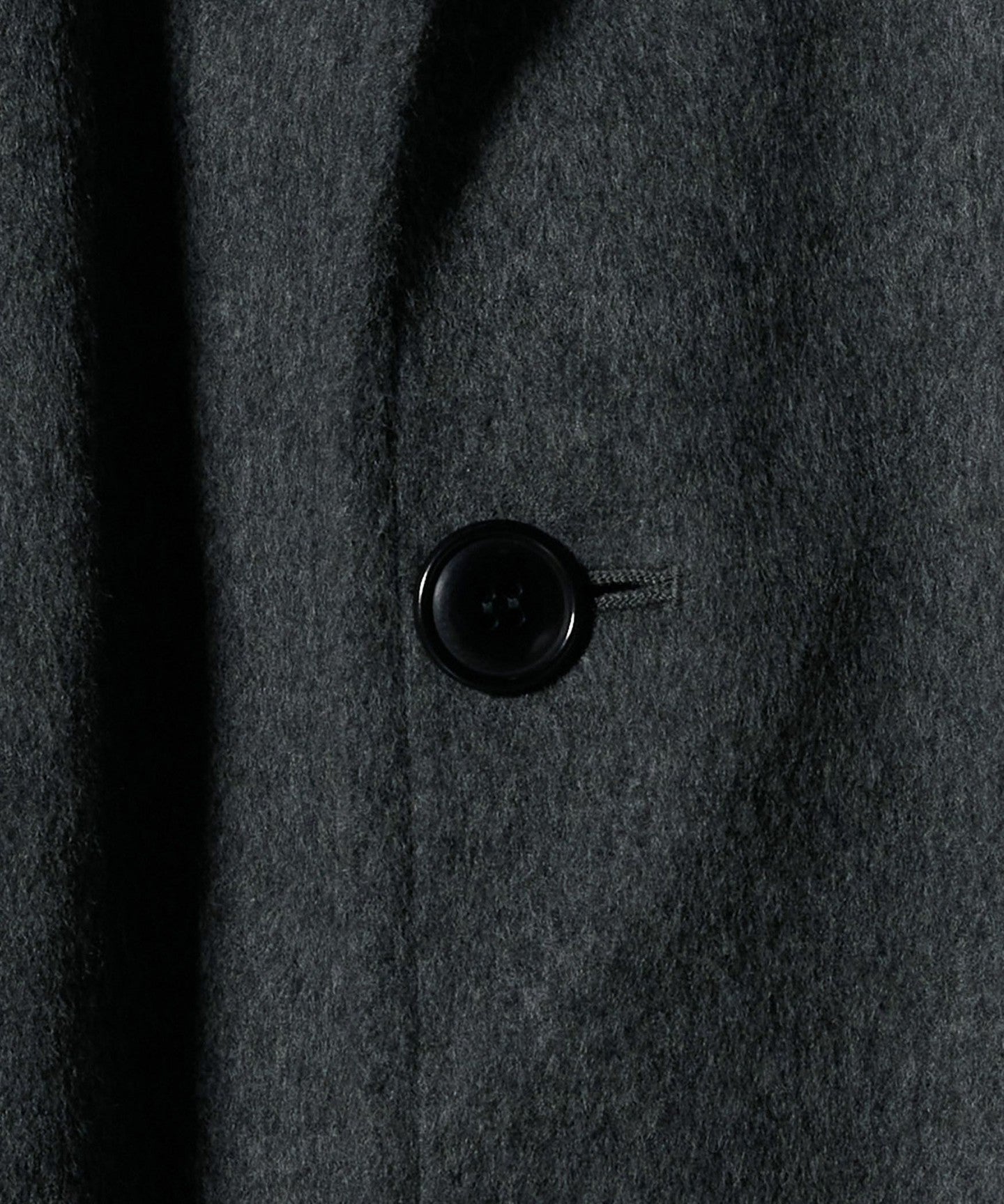 56221000000-d12.jpg