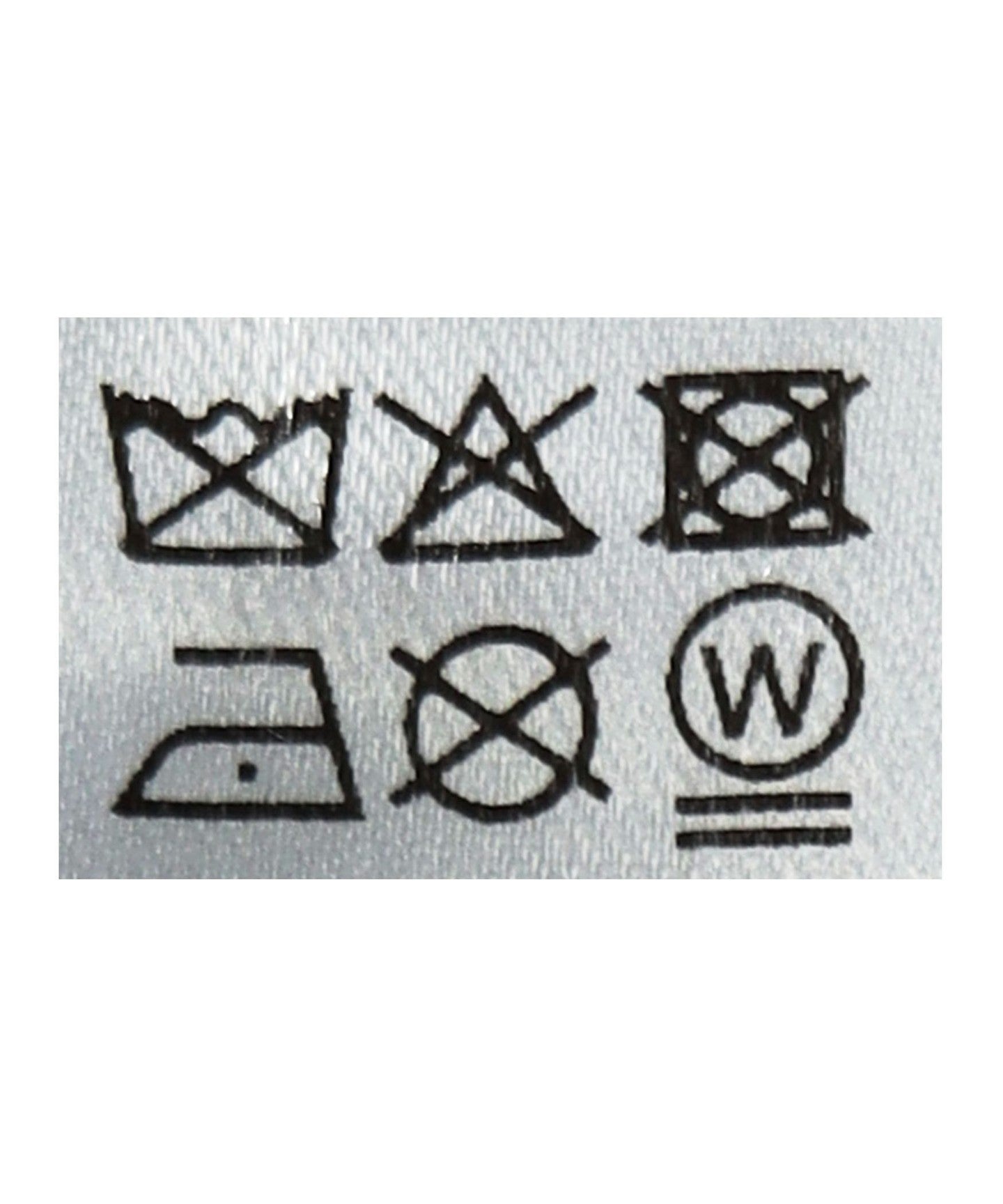 56241050033-d20.jpg