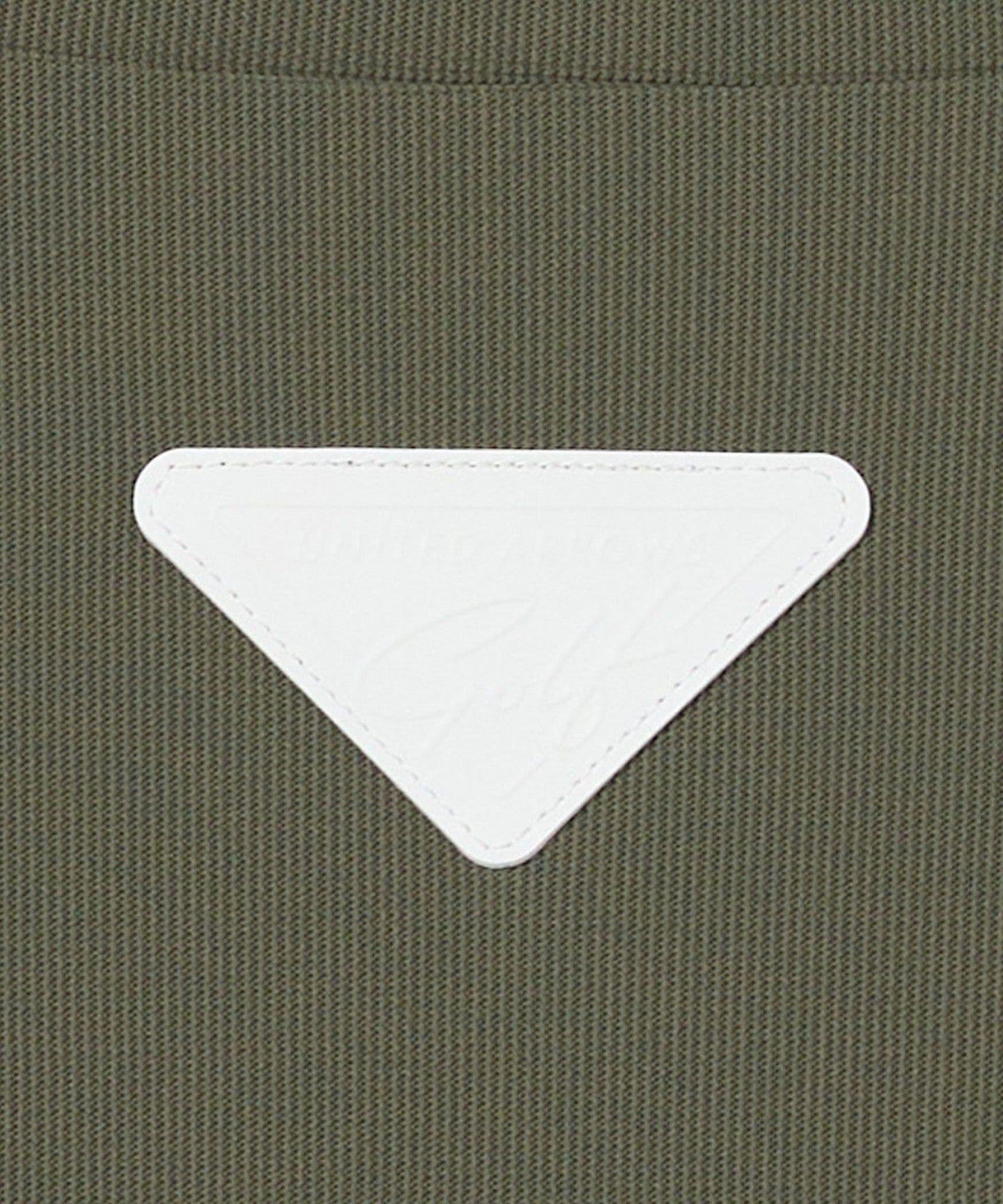 60176990042-d25.jpg