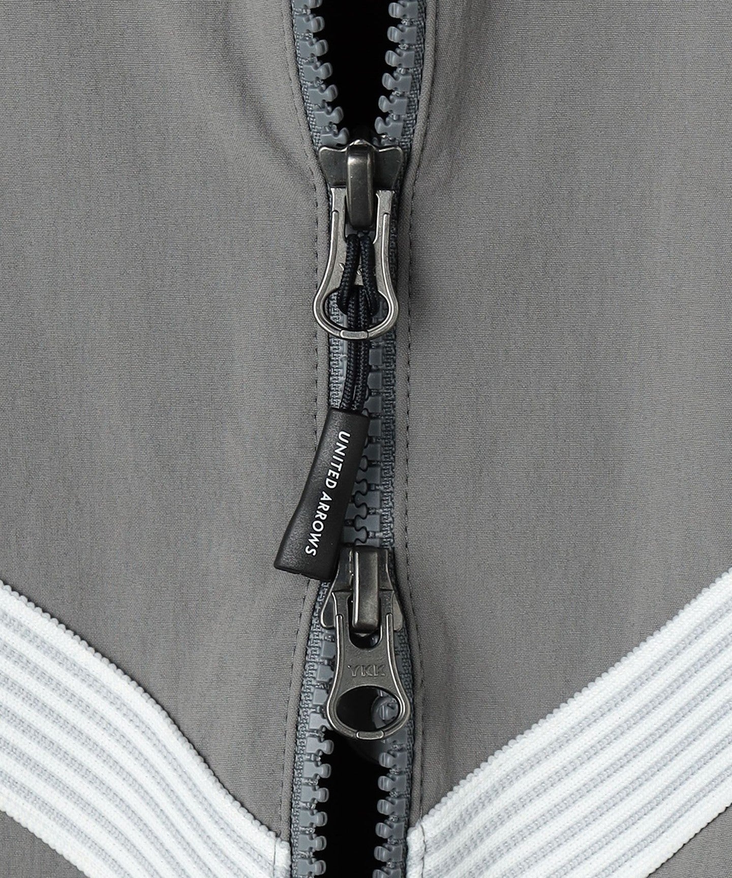60256990061-d21.jpg