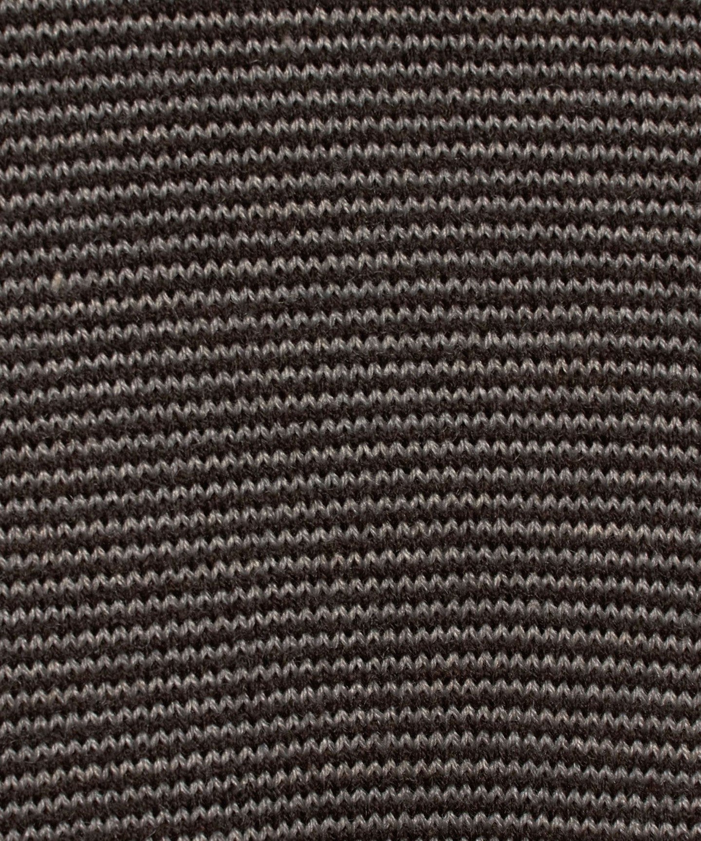 61136000006-d18.jpg