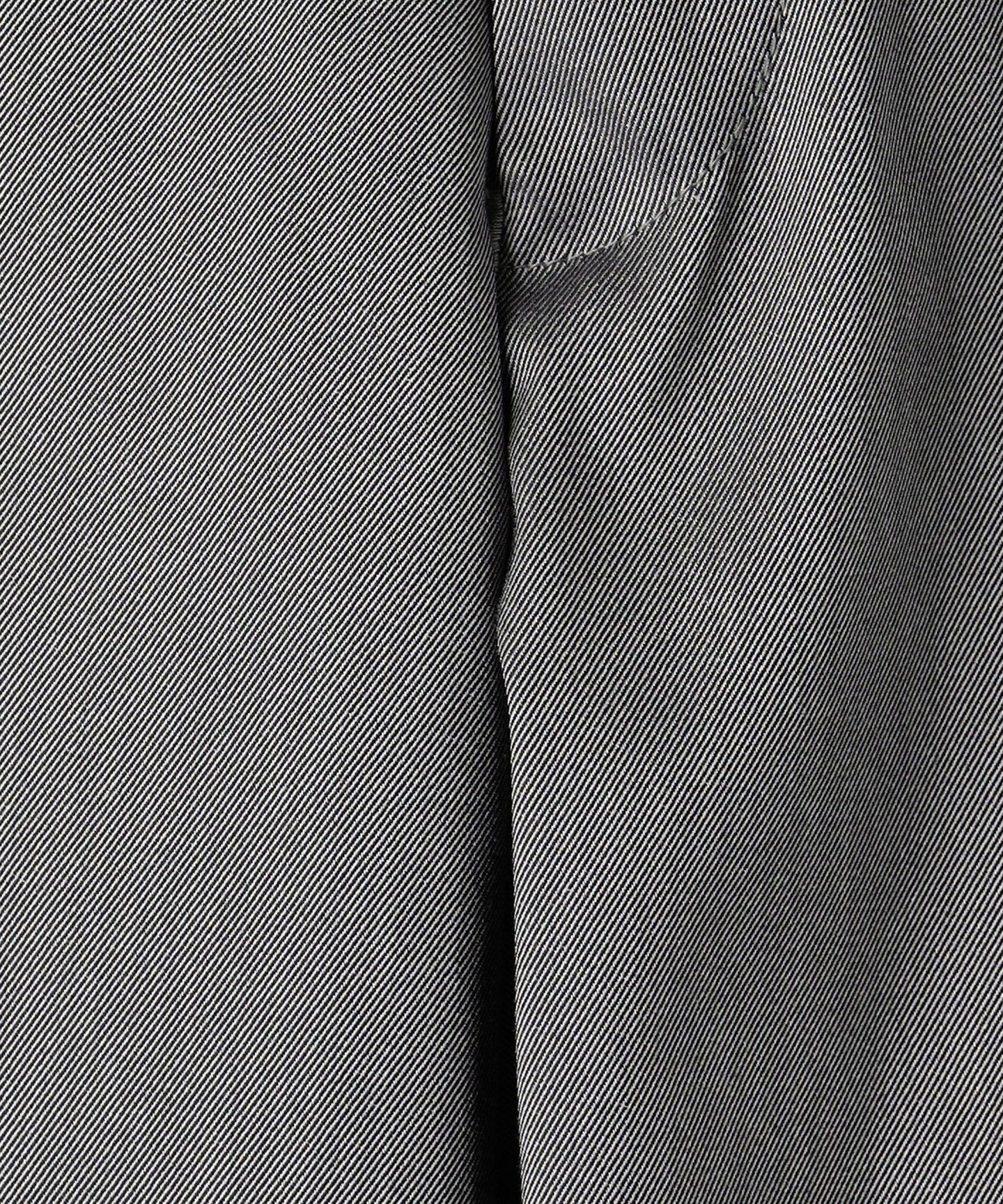 61146990384-d07.jpg