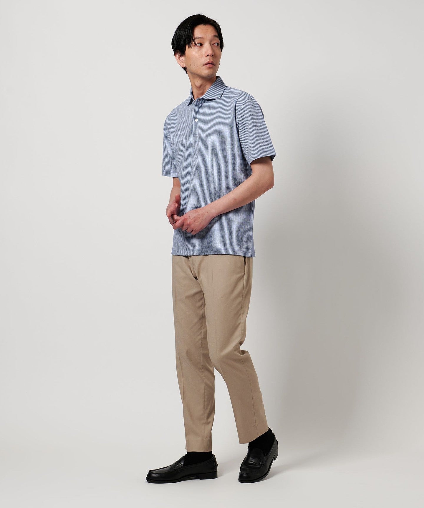 61176990103-d02.jpg