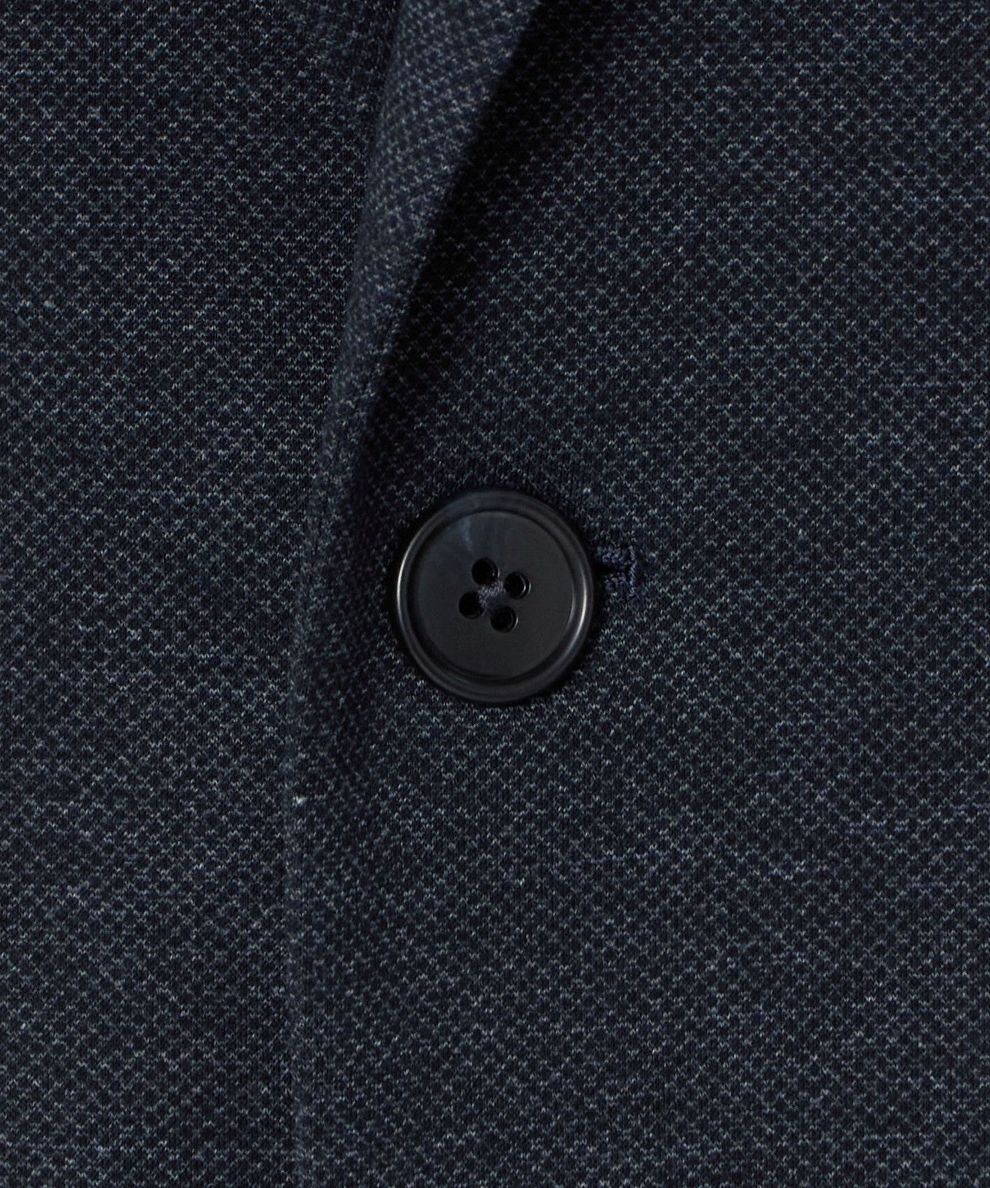 61226000038-d17.jpg