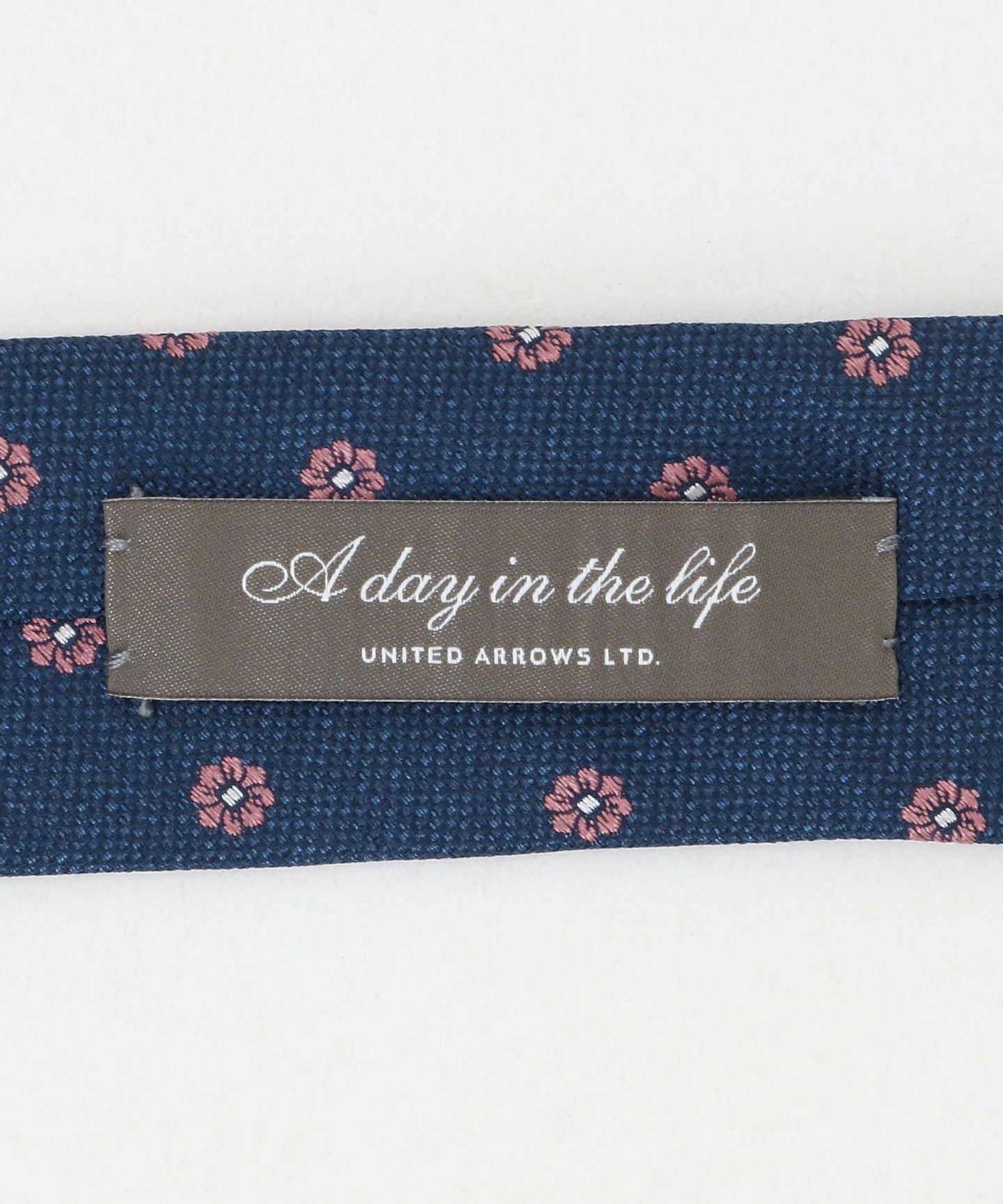 61346000047-d12.jpg