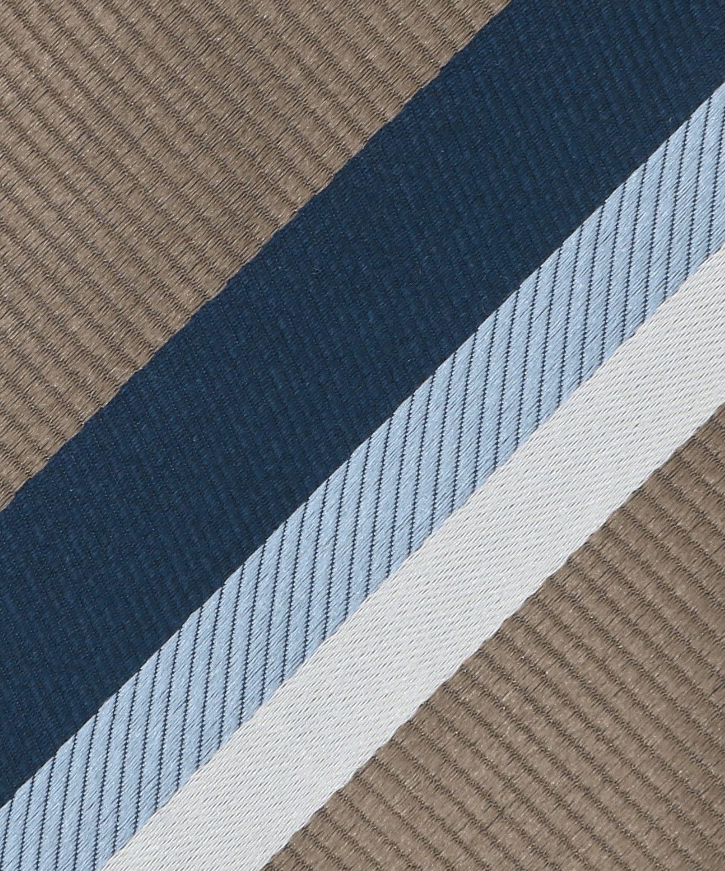 61346000069-d07.jpg