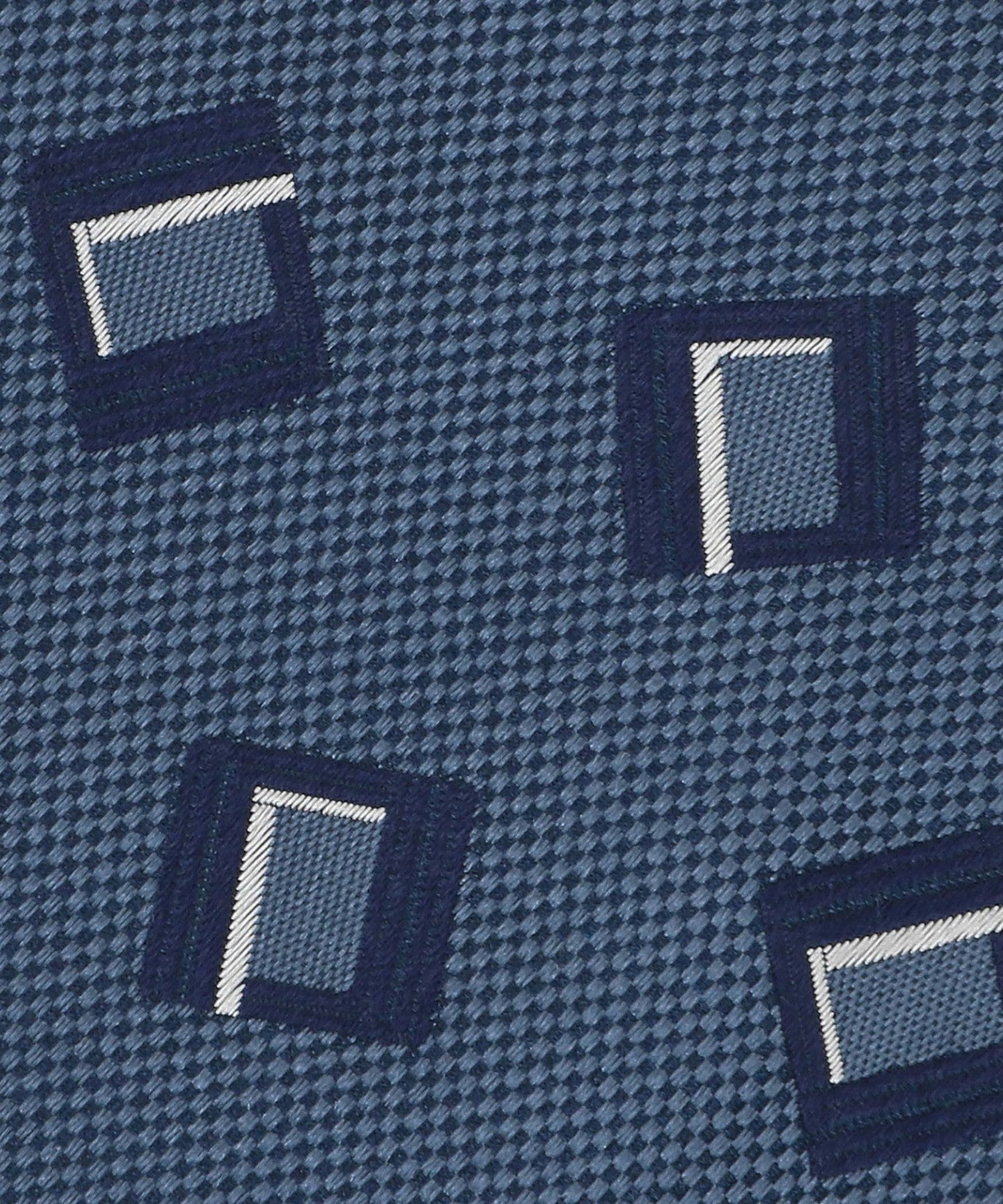 61346000070-d05.jpg