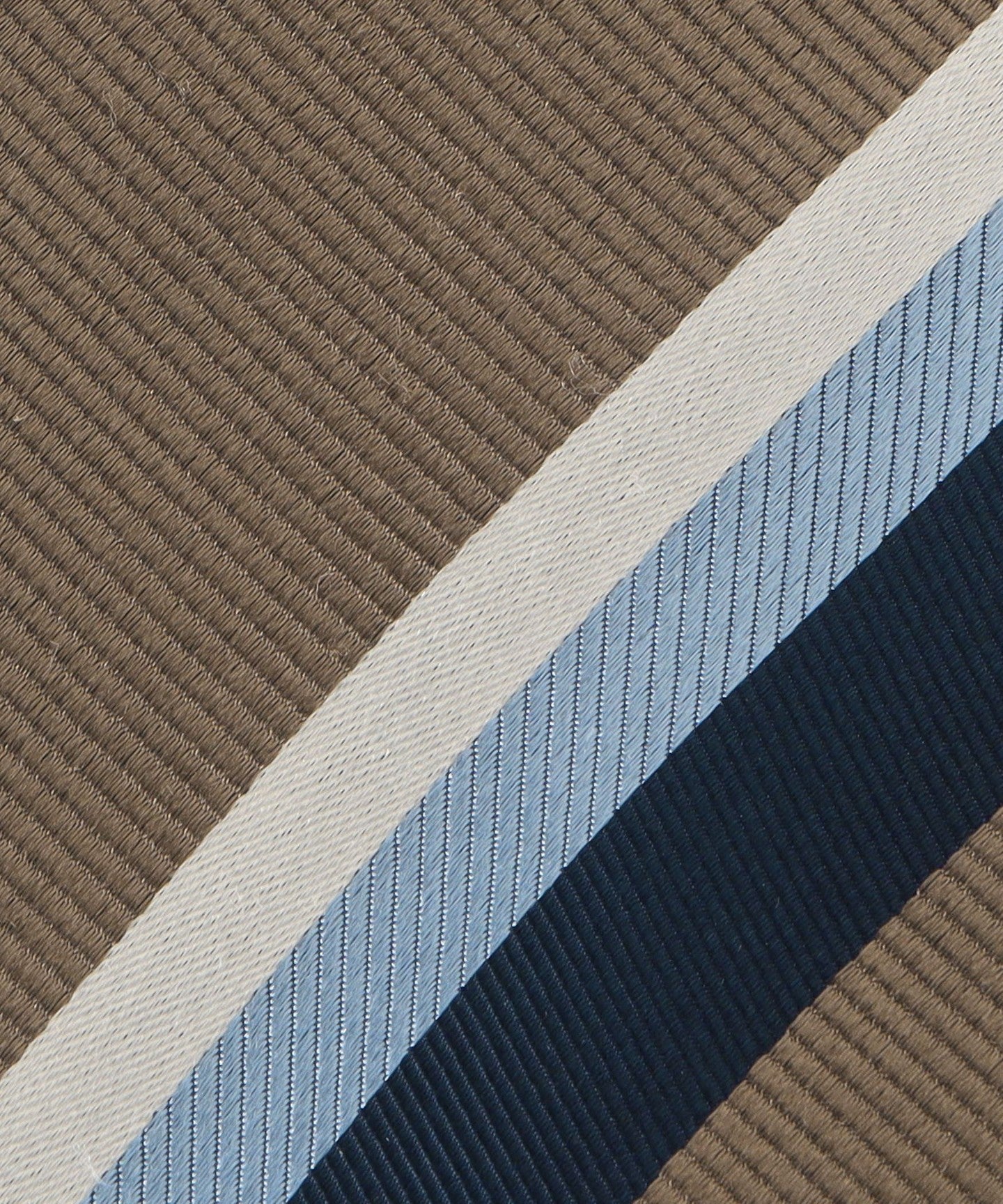 61346992269-d06.jpg