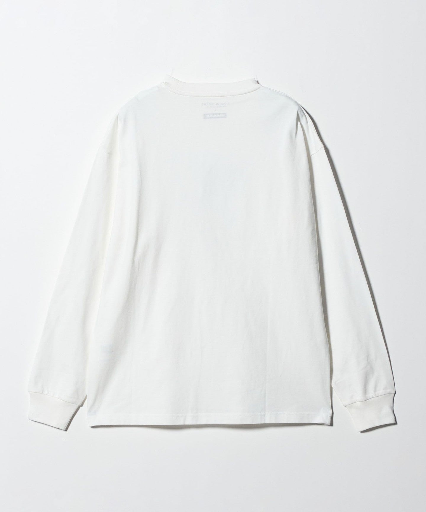 62126000019-d07.jpg