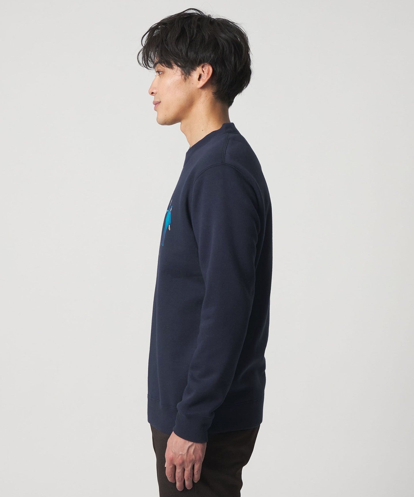62126000044-d05.jpg