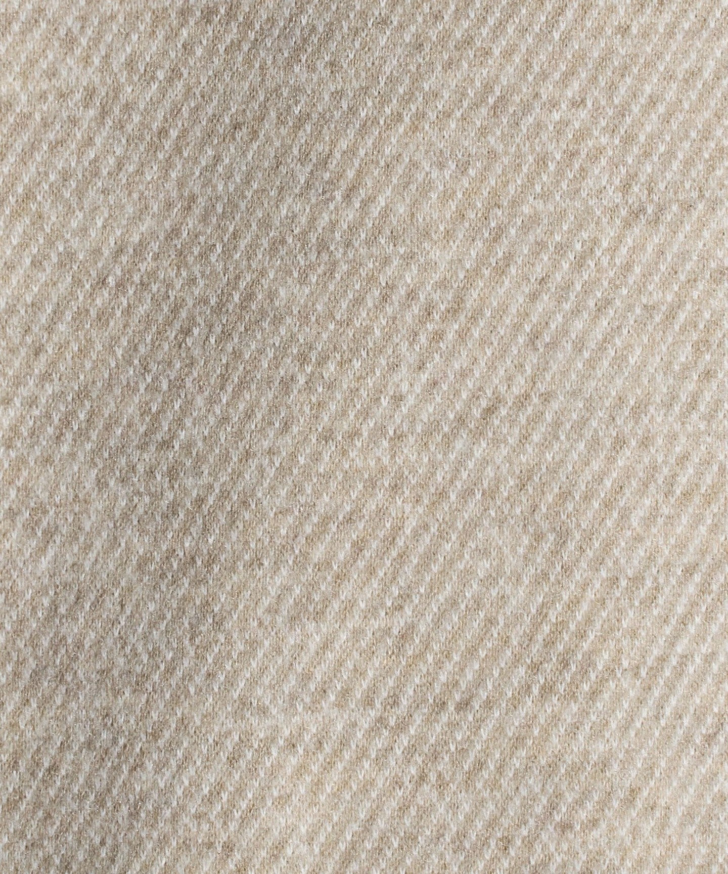 62126000045-d07.jpg