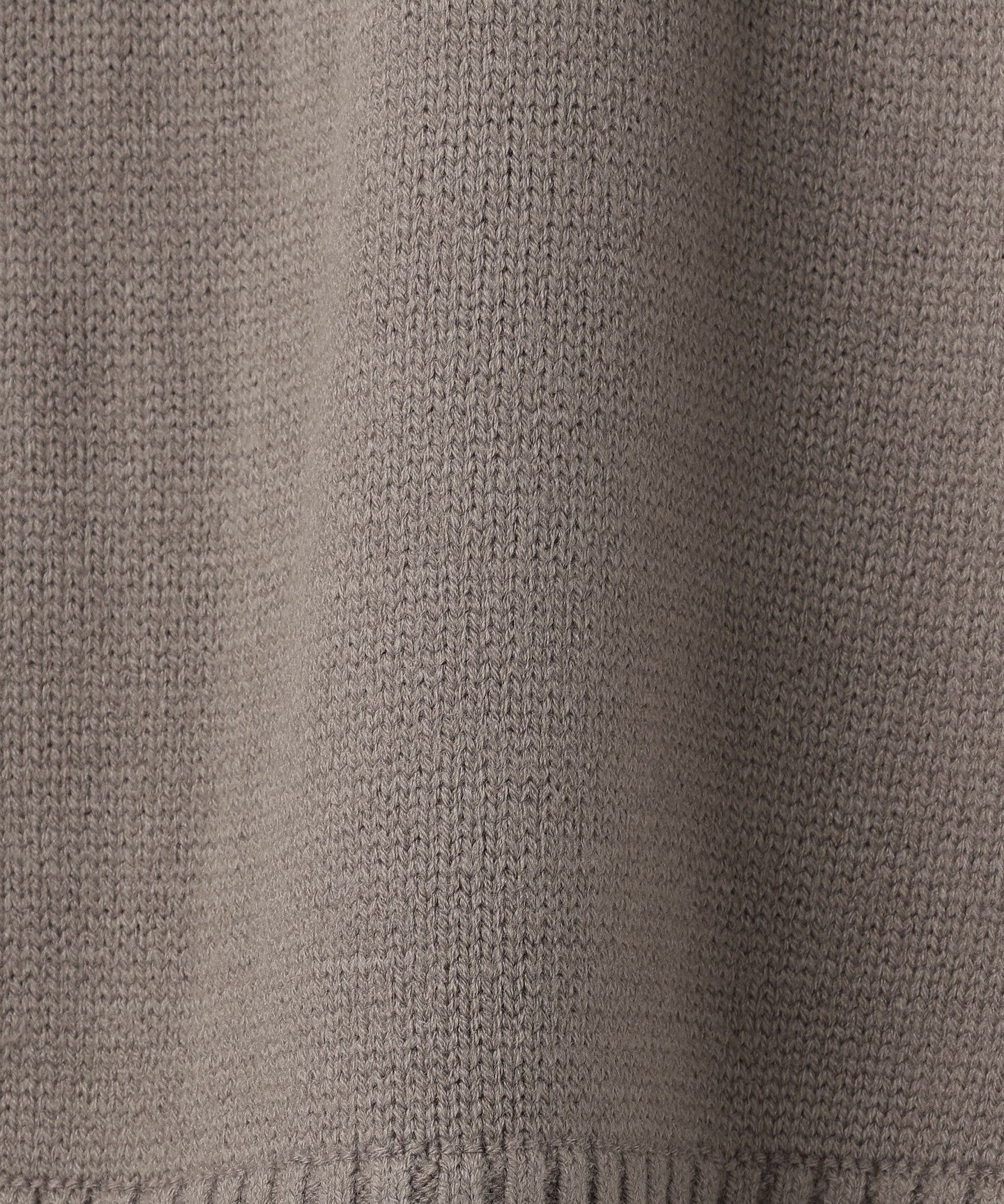 62136990433-d10.jpg