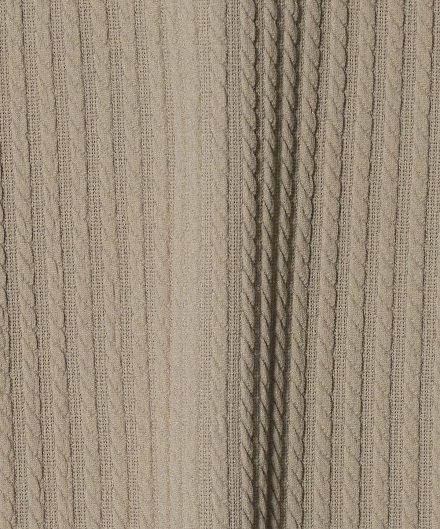 62176000058-d04.jpg