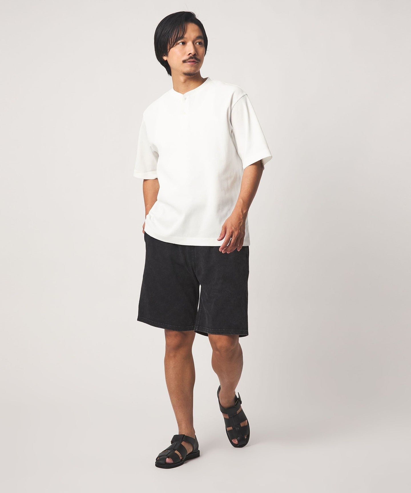 62176000071-d02.jpg