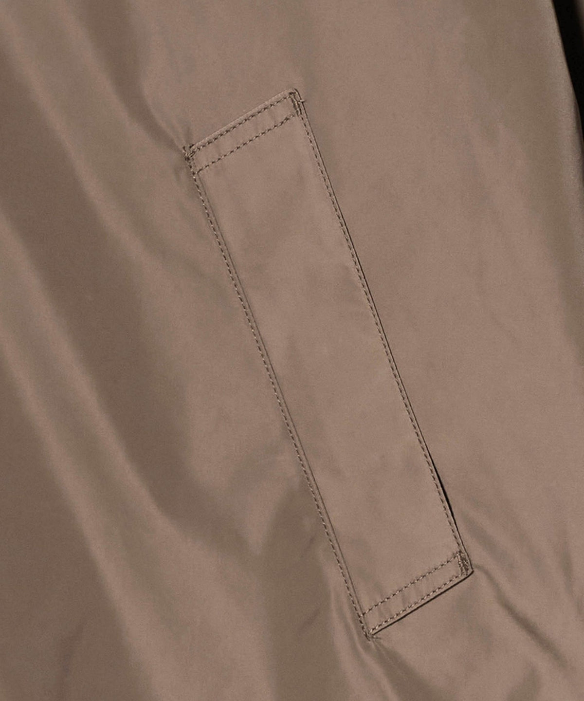 62256000010-d22.jpg