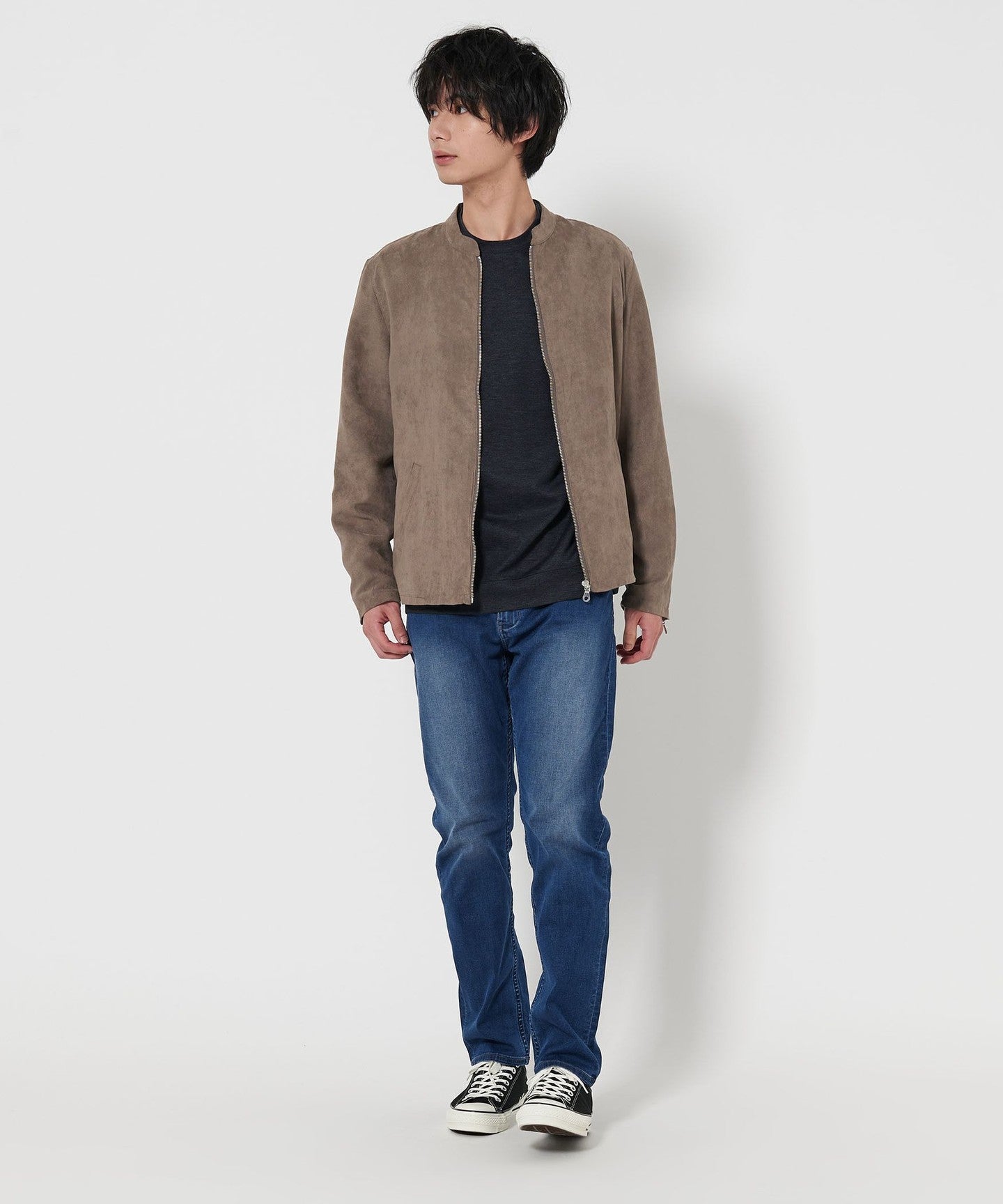 62256990828-d08.jpg