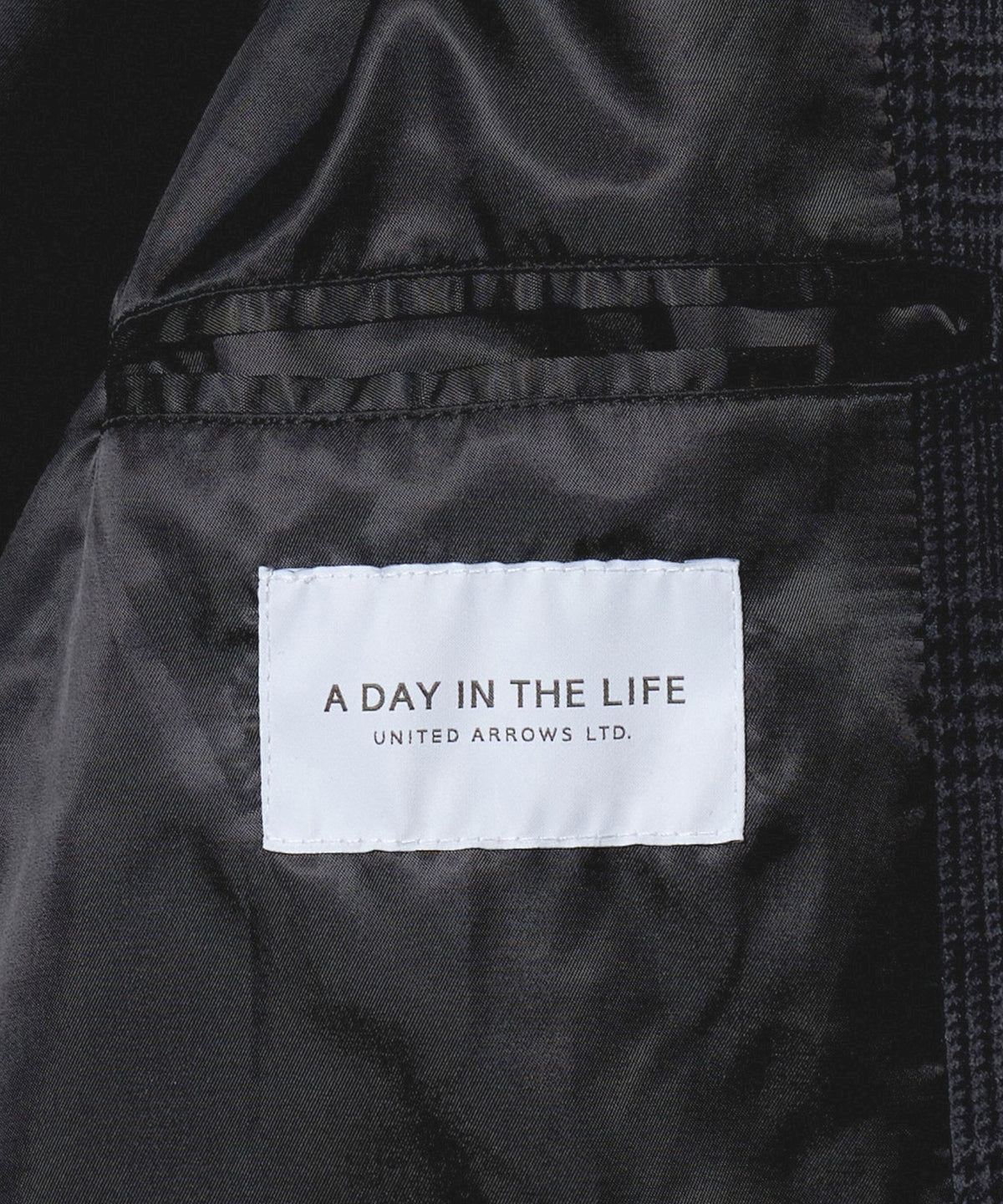 62256990845-d27.jpg