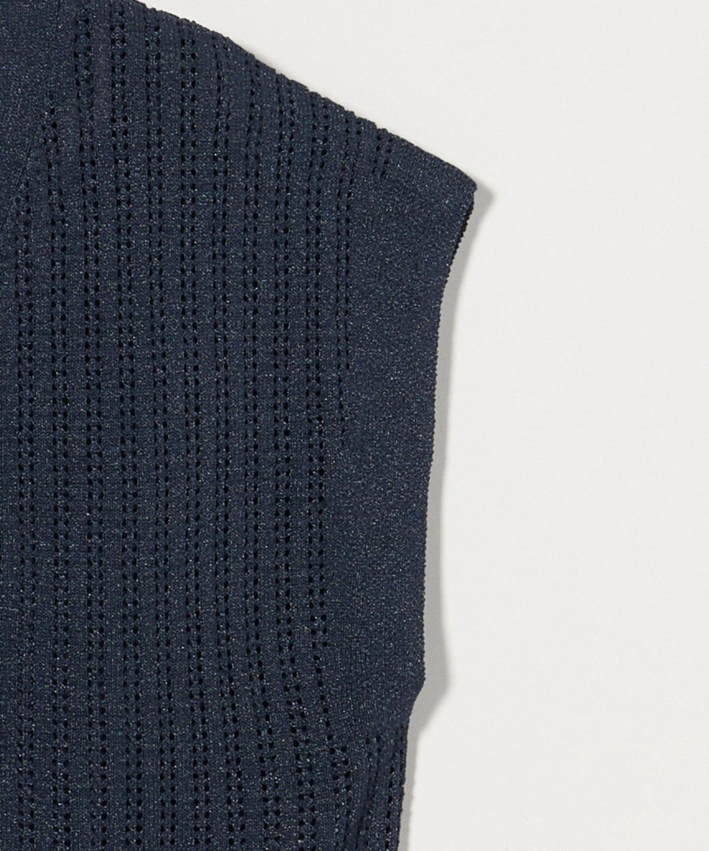 63186990092-d06.jpg
