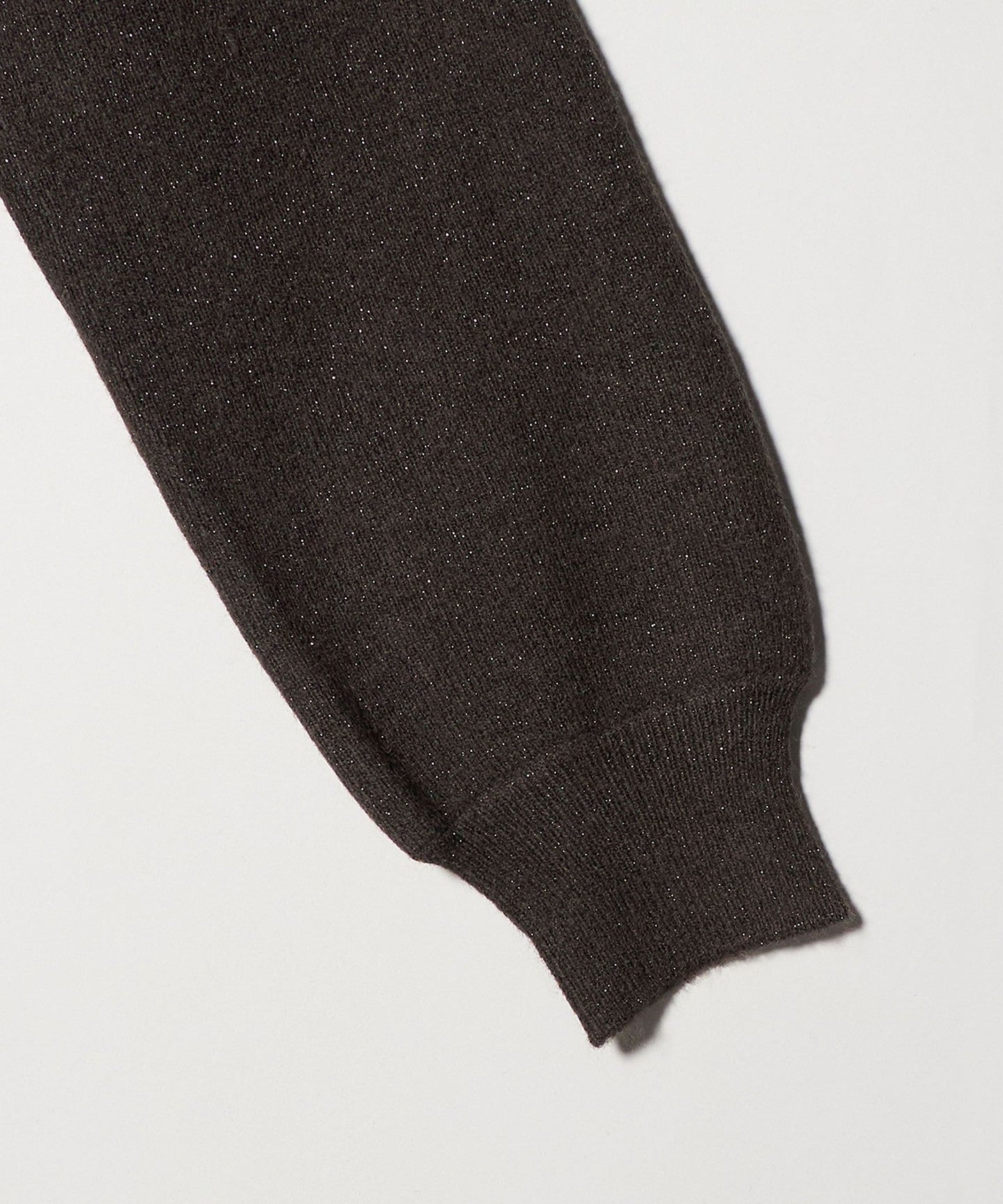 63266000000-d12.jpg
