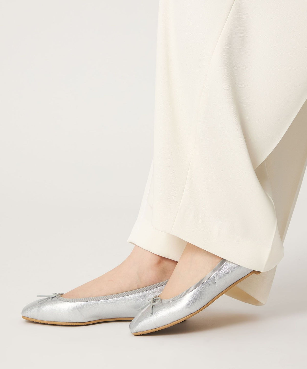 WEB Exclusive R Square Ballet Flat 10◎■↑