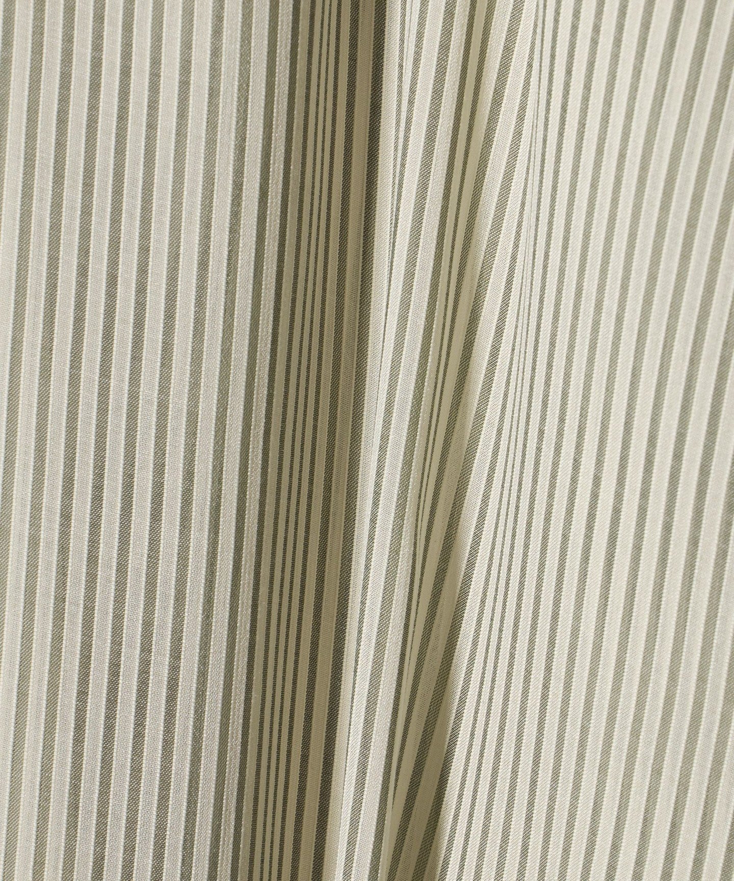 64116000018-d16.jpg