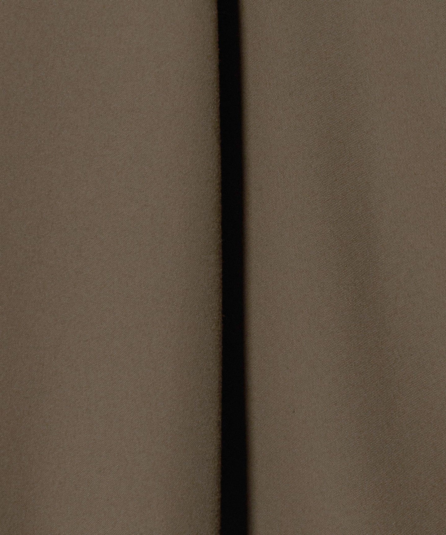 64116000027-d06.jpg