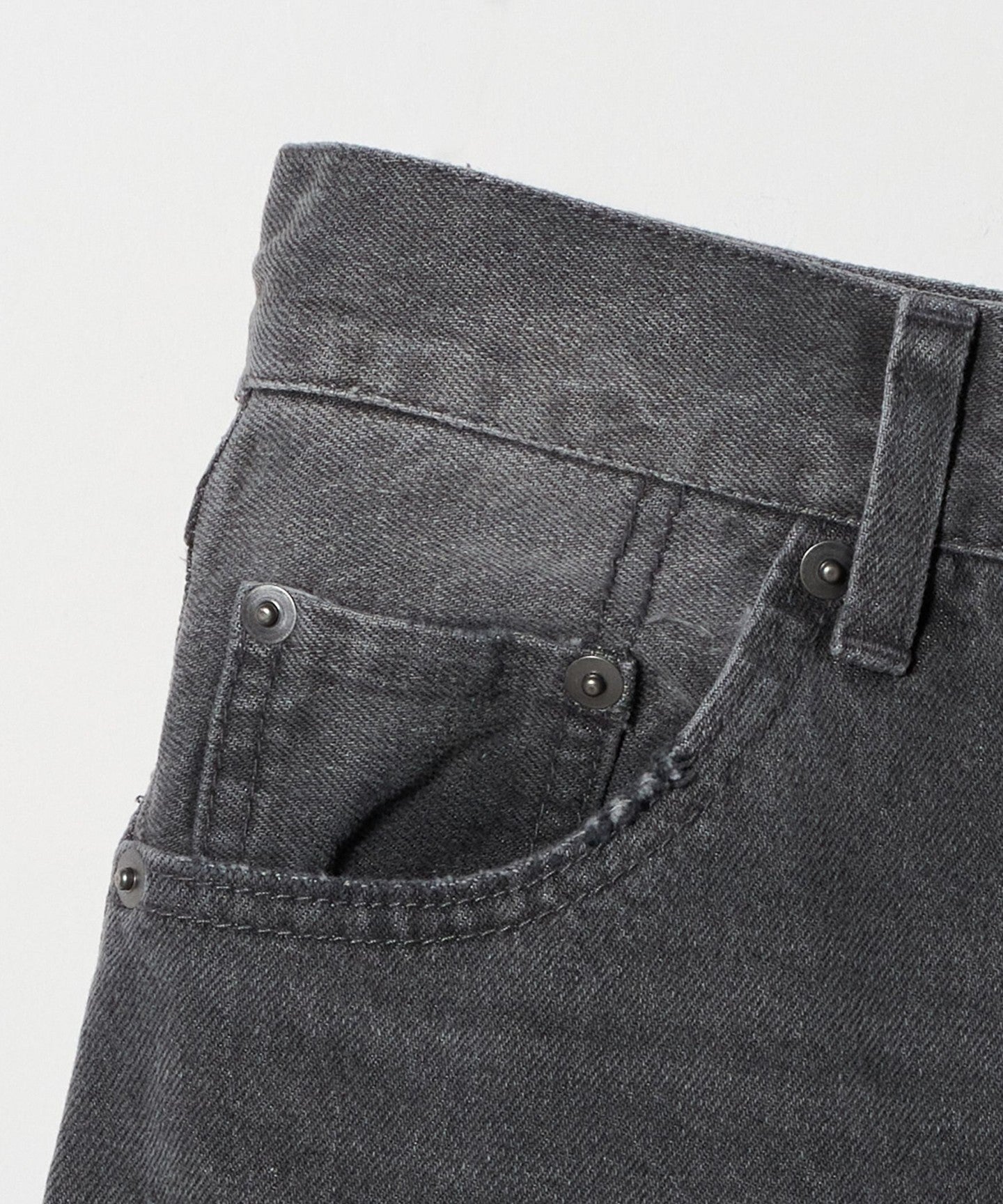 64146000021-d25.jpg