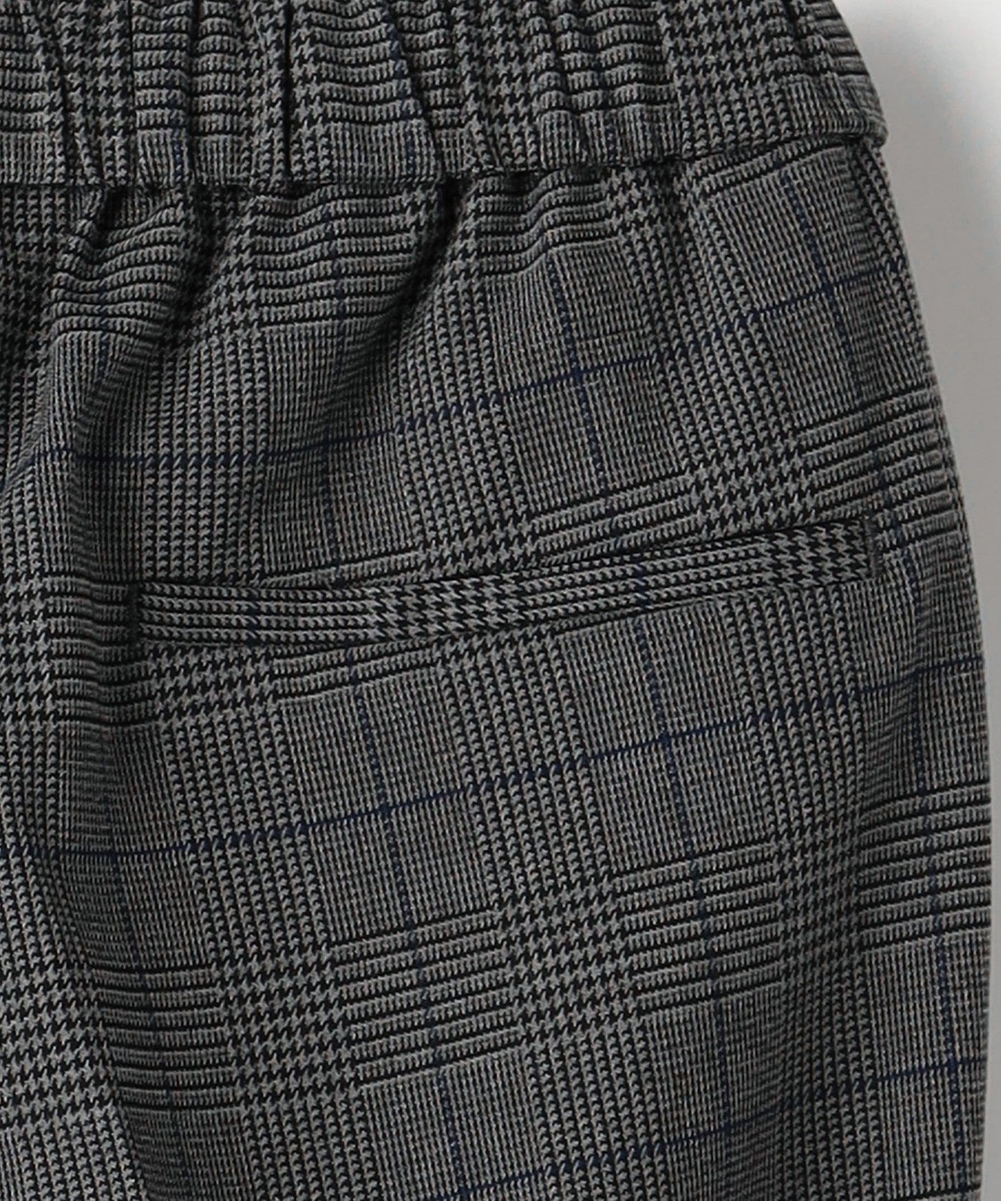 64146990286-d09.jpg
