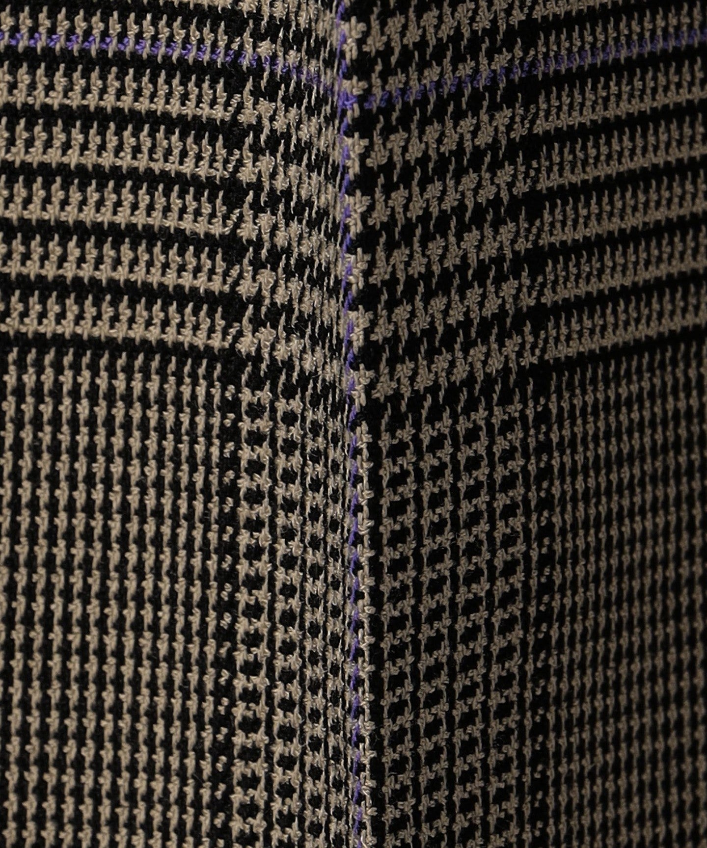 64146990286-d17.jpg