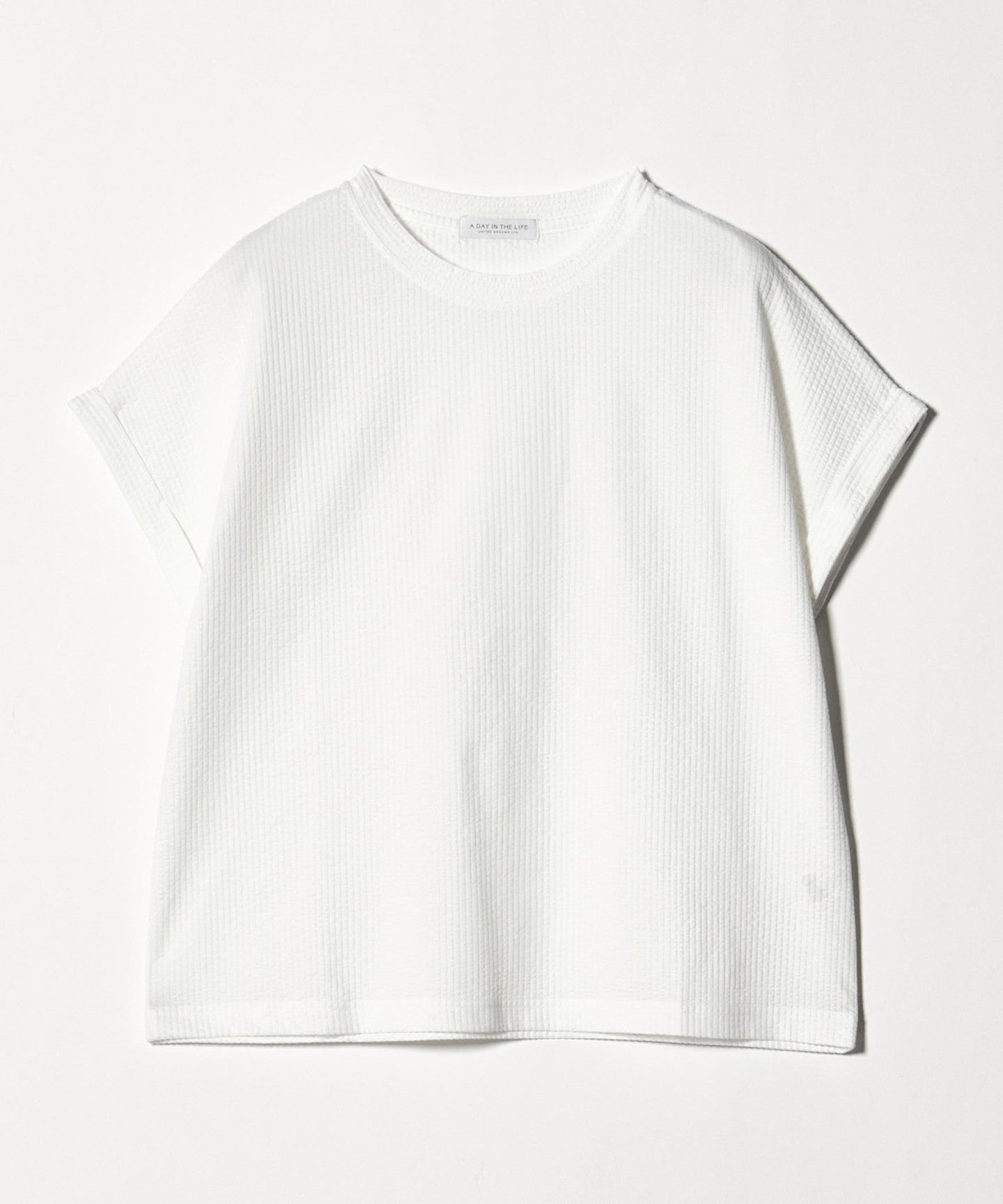 64176000034-d10.jpg