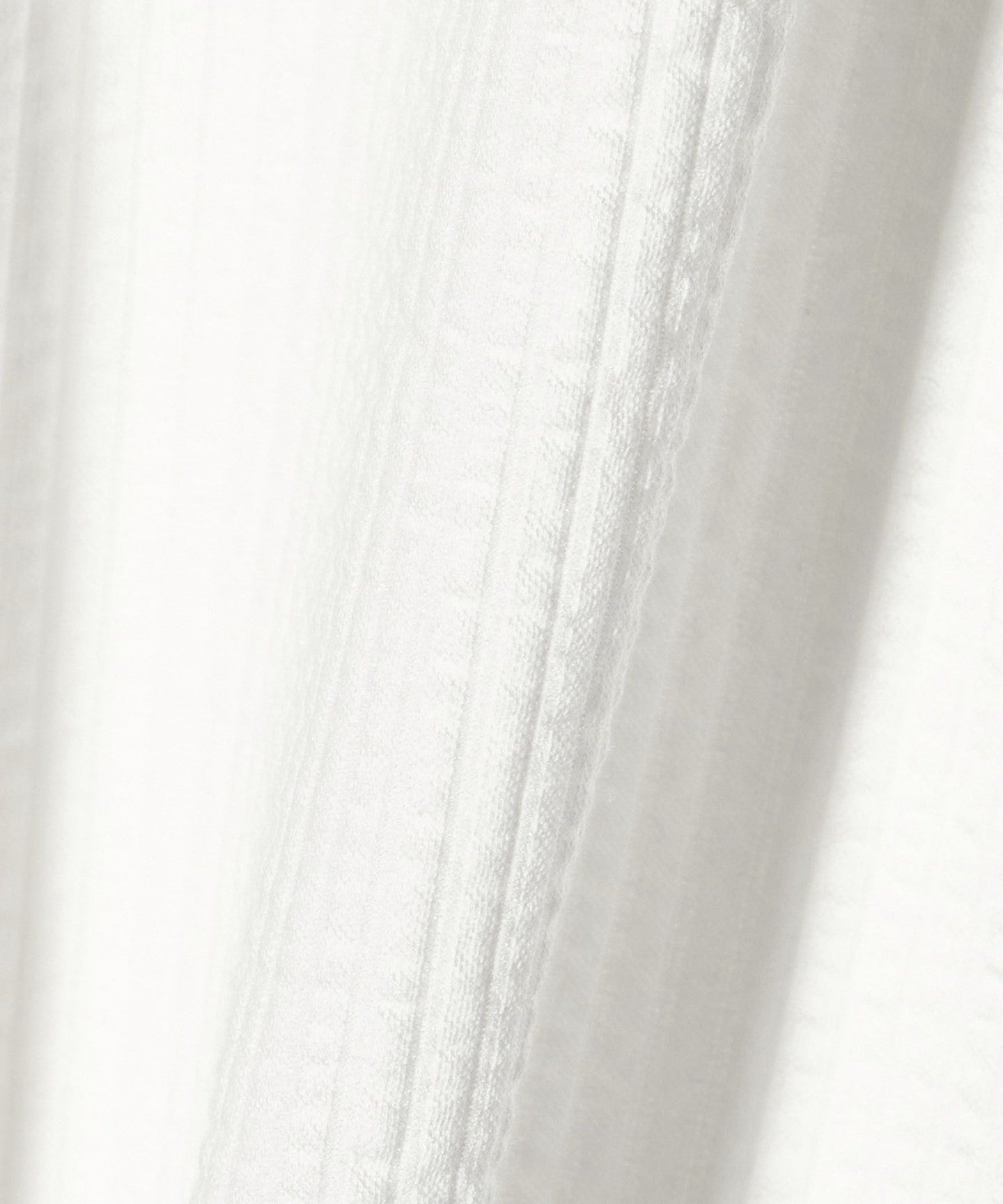 64176000034-d17.jpg