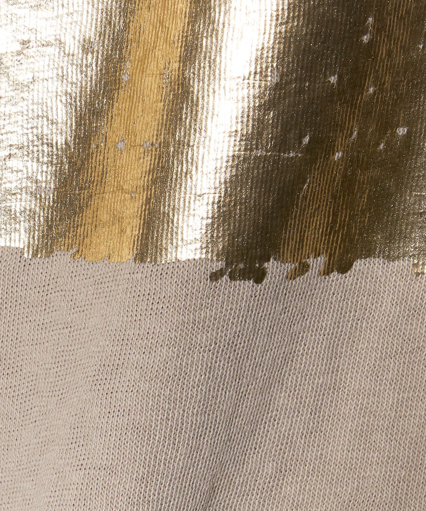 64176000053-d05.jpg