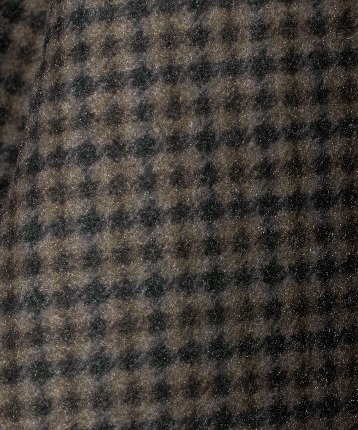 64256000008-d20.jpg