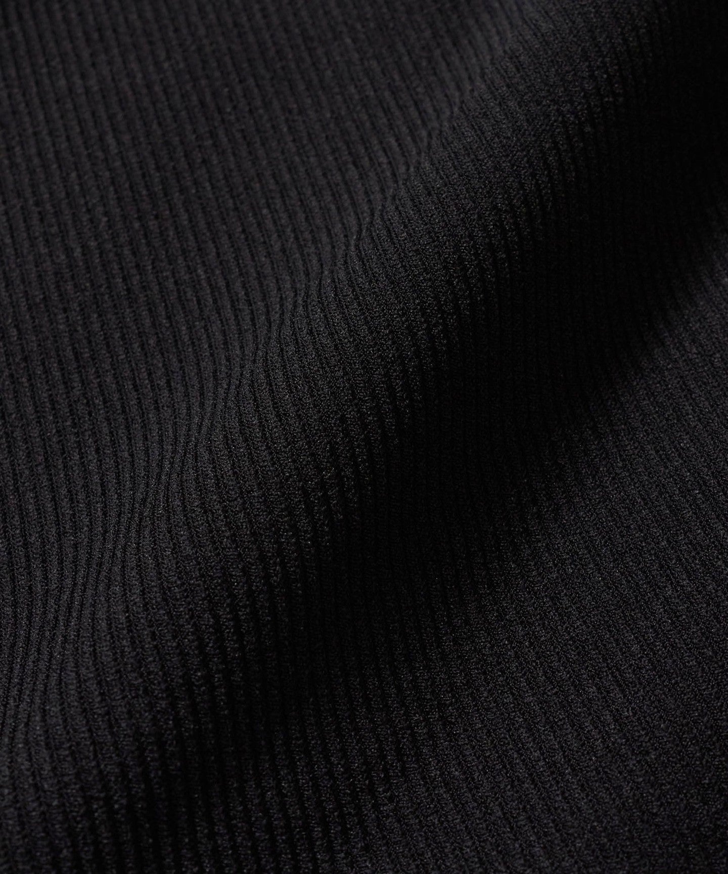 64276000043-d11.jpg