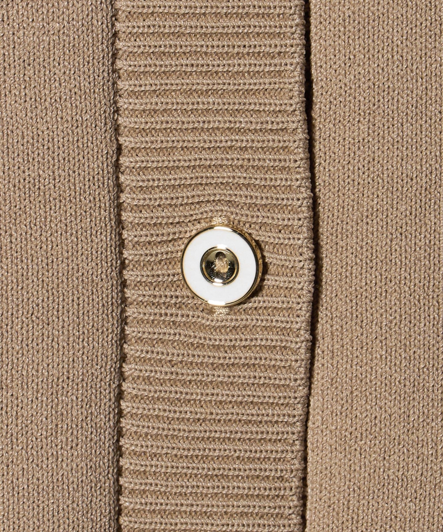 64286000010-d13.jpg