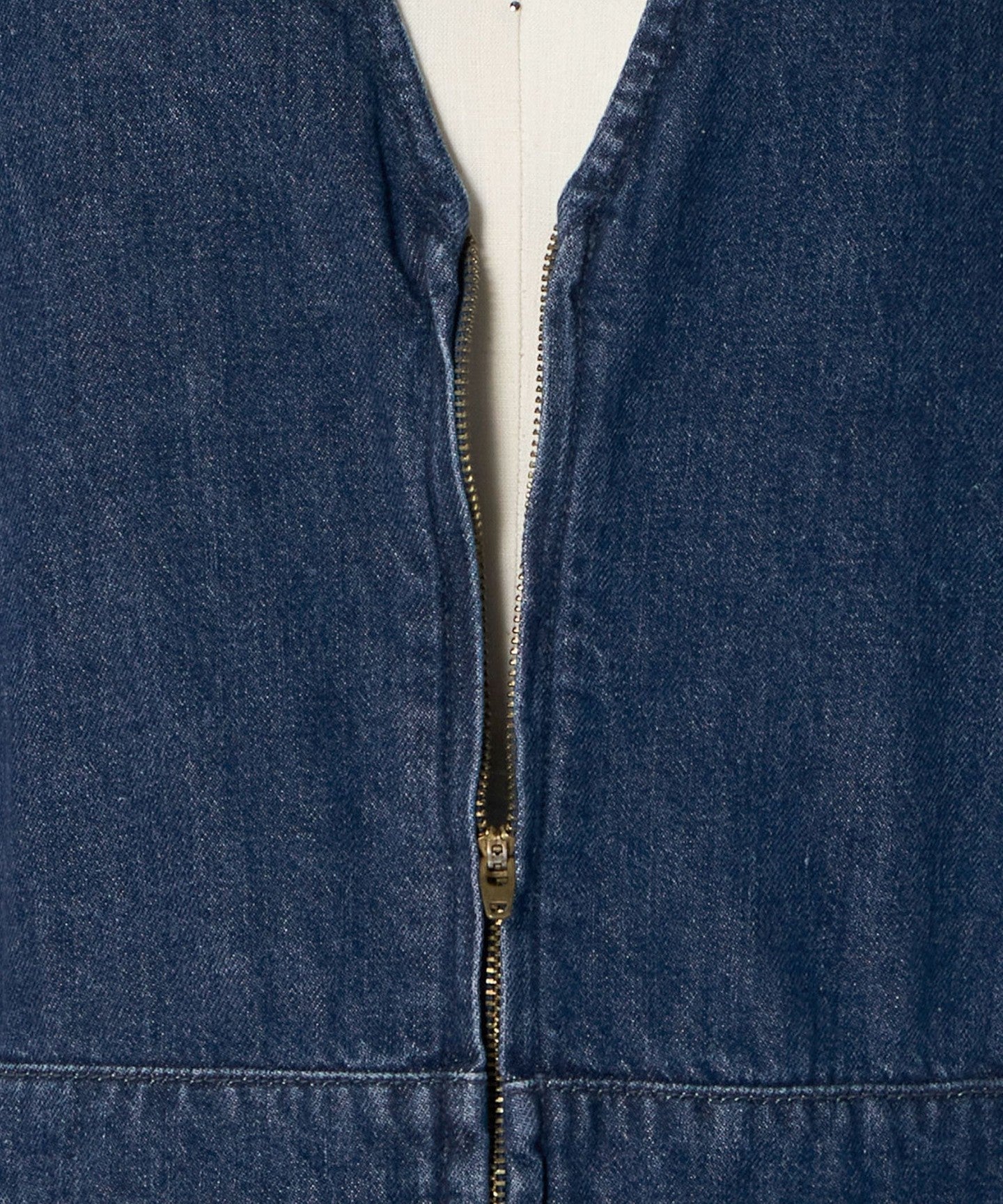 65142000007-d12.jpg