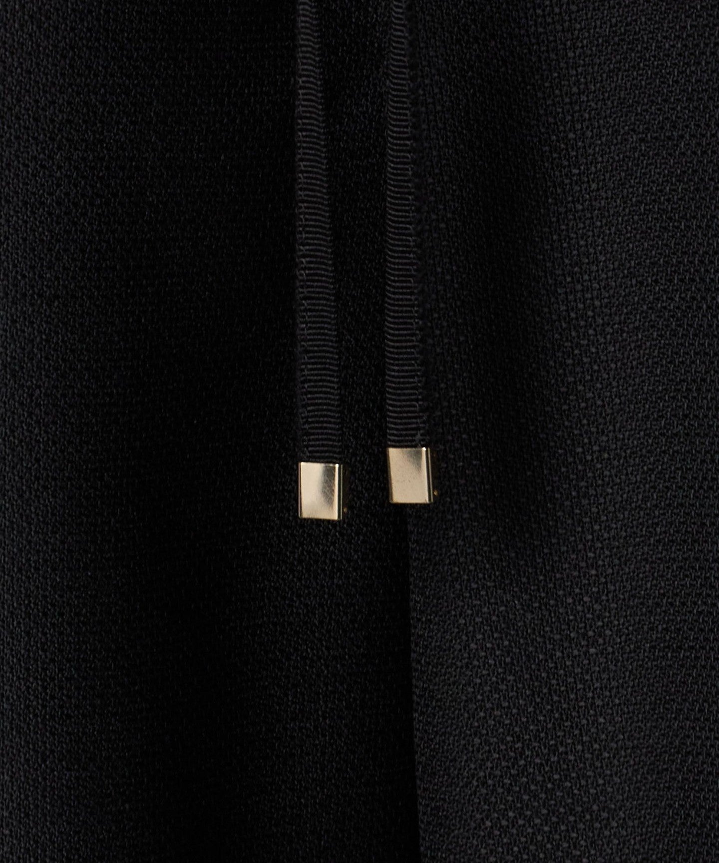 65142000019-d11.jpg